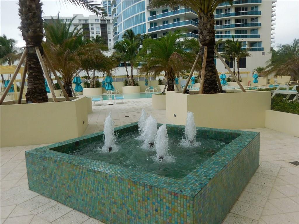 THE WAVE - Residential