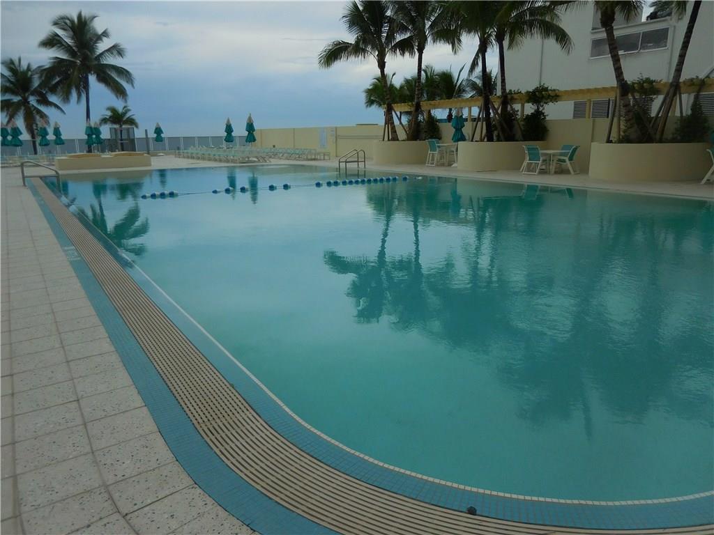 THE WAVE - Residential