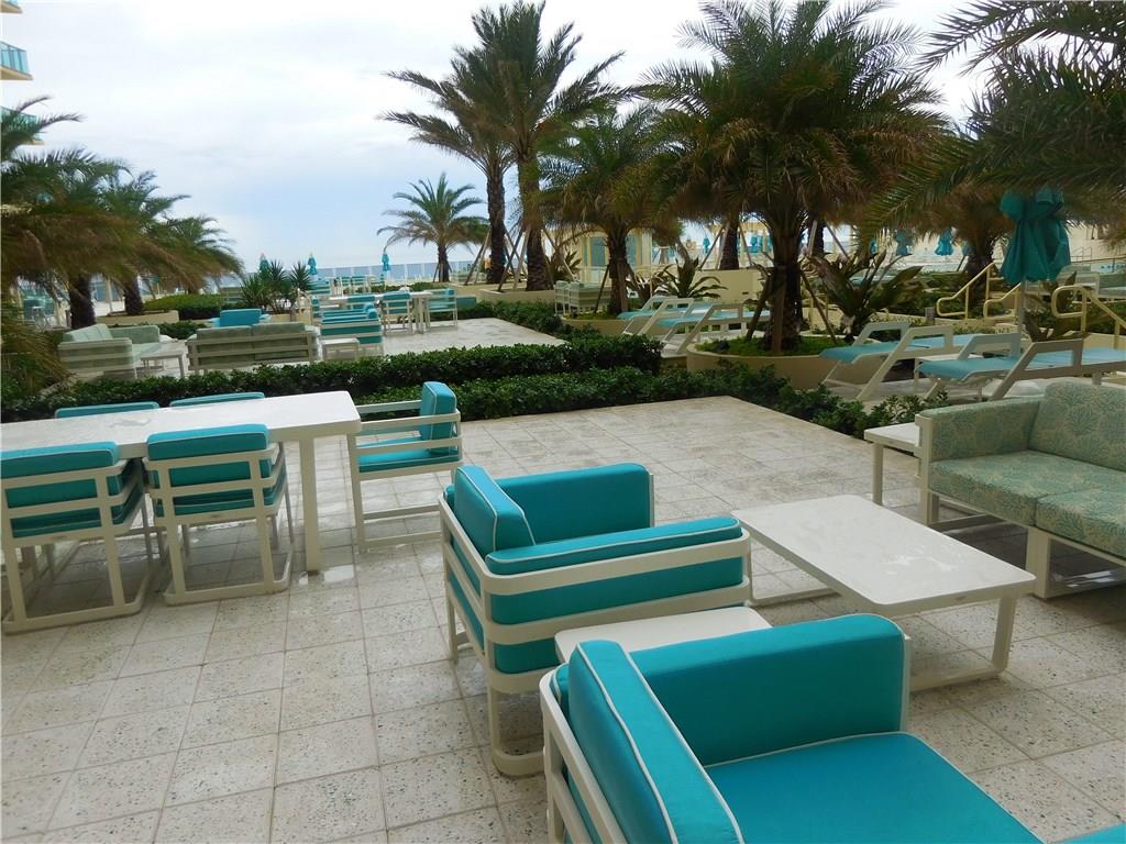 THE WAVE - Residential