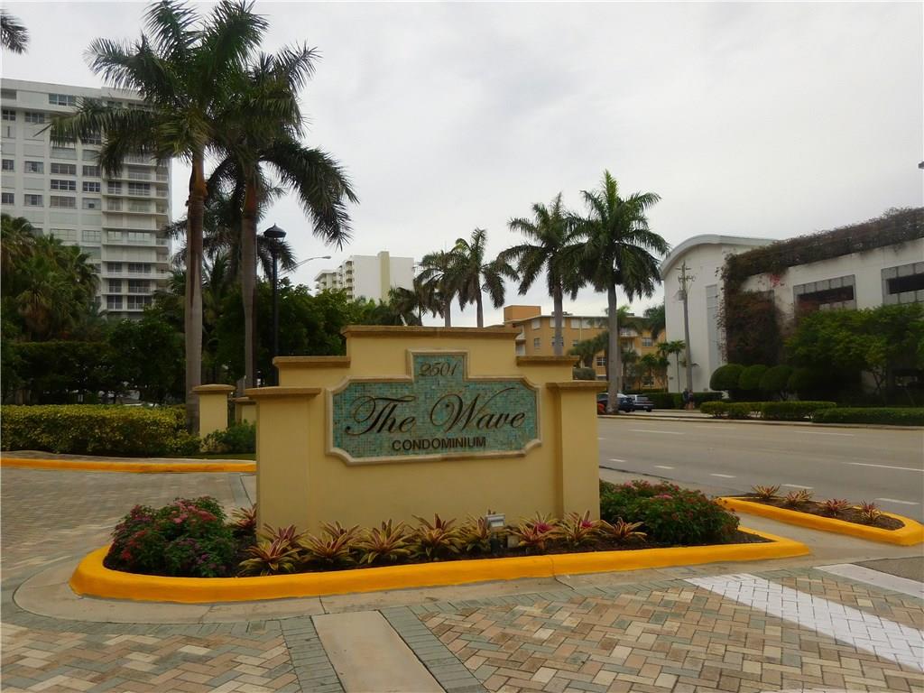 THE WAVE - Residential