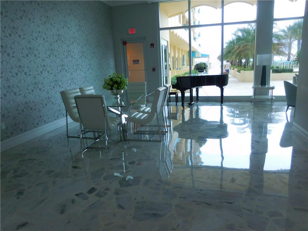 THE WAVE - Residential