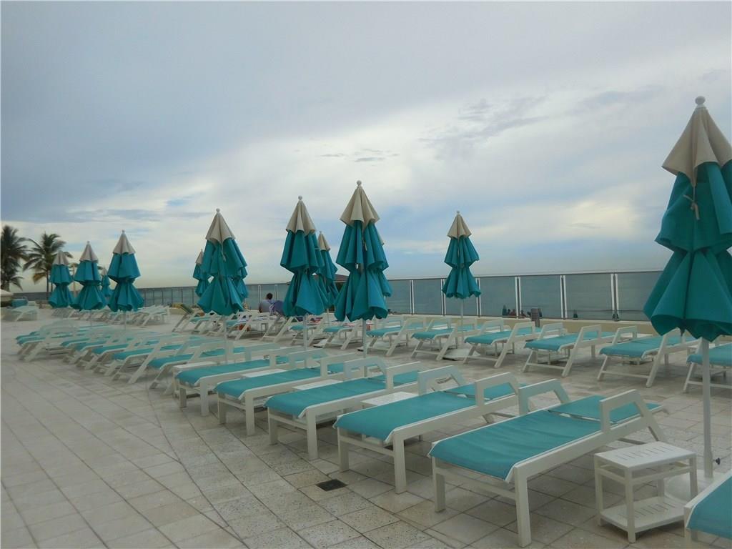 THE WAVE - Residential