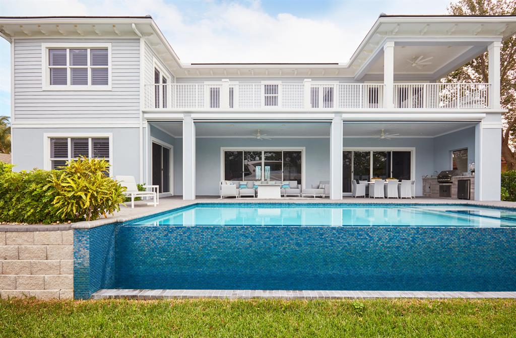 PIRATES COVE - Residential