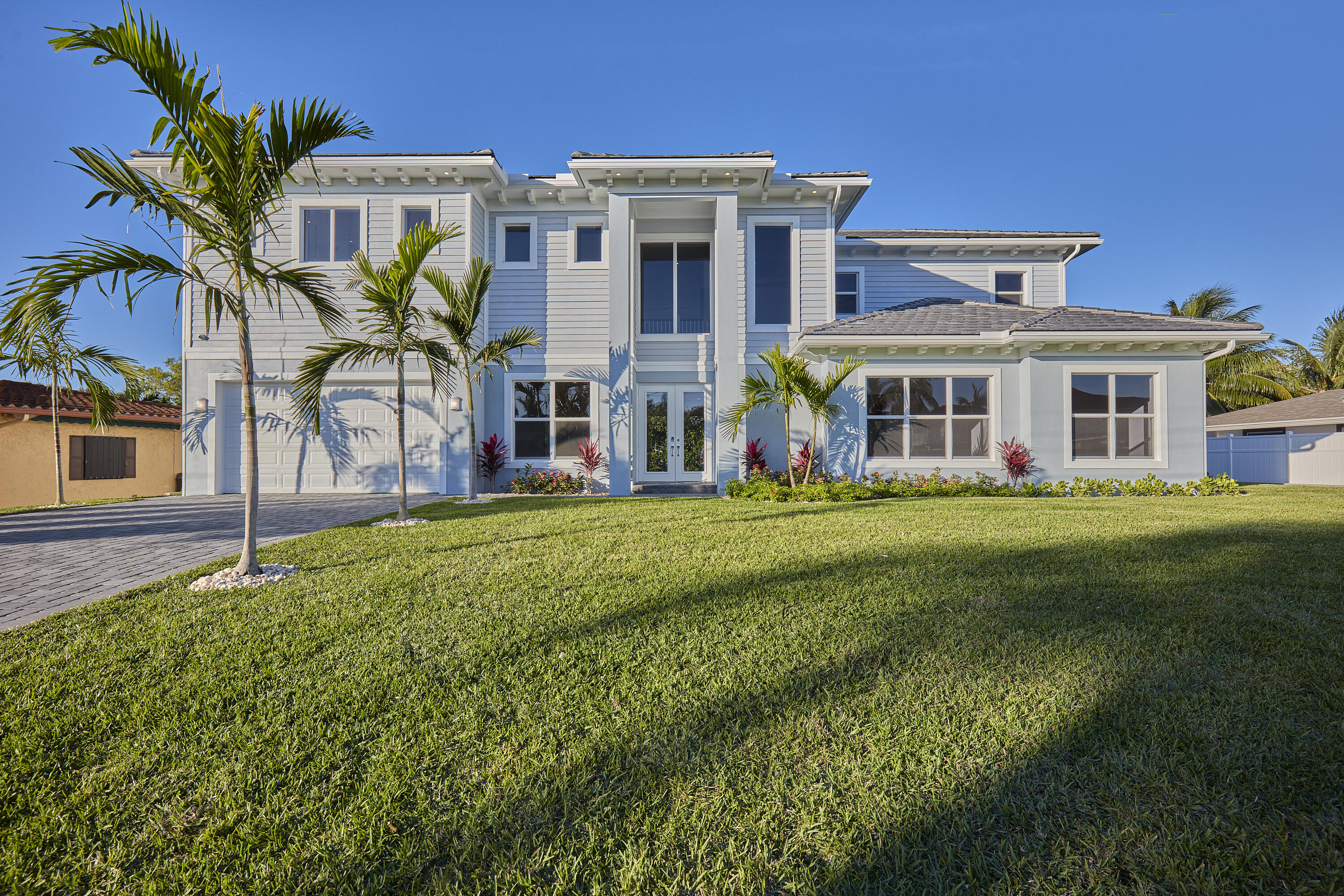 PIRATES COVE - Residential