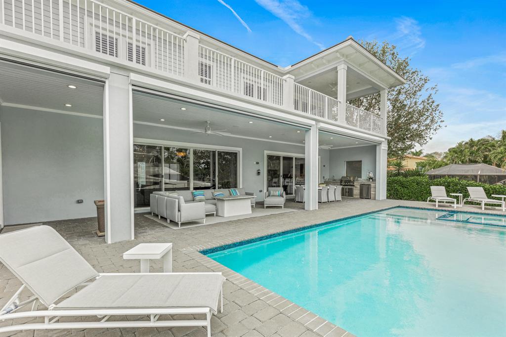 PIRATES COVE - Residential