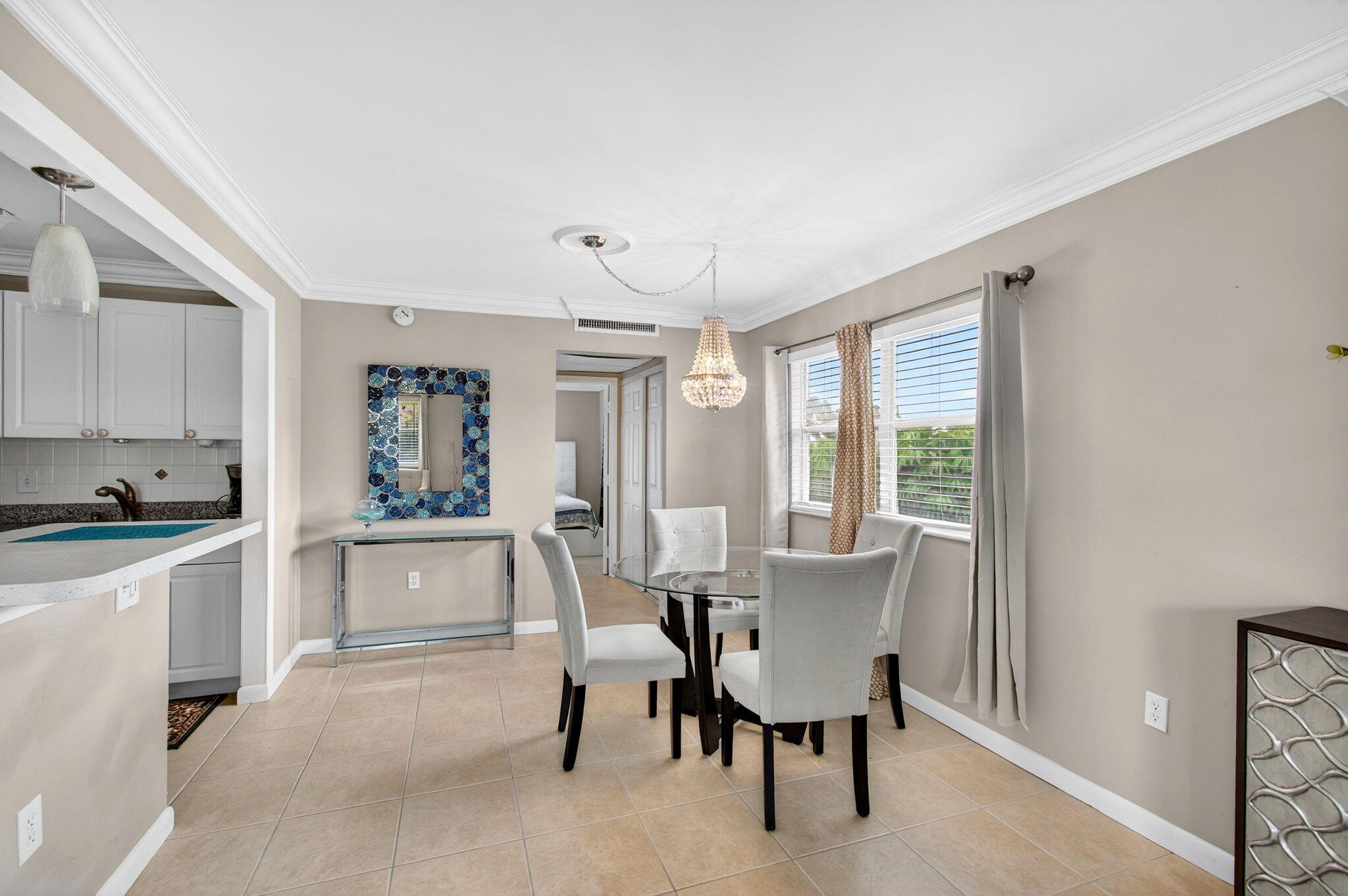 KINGS POINT - Residential