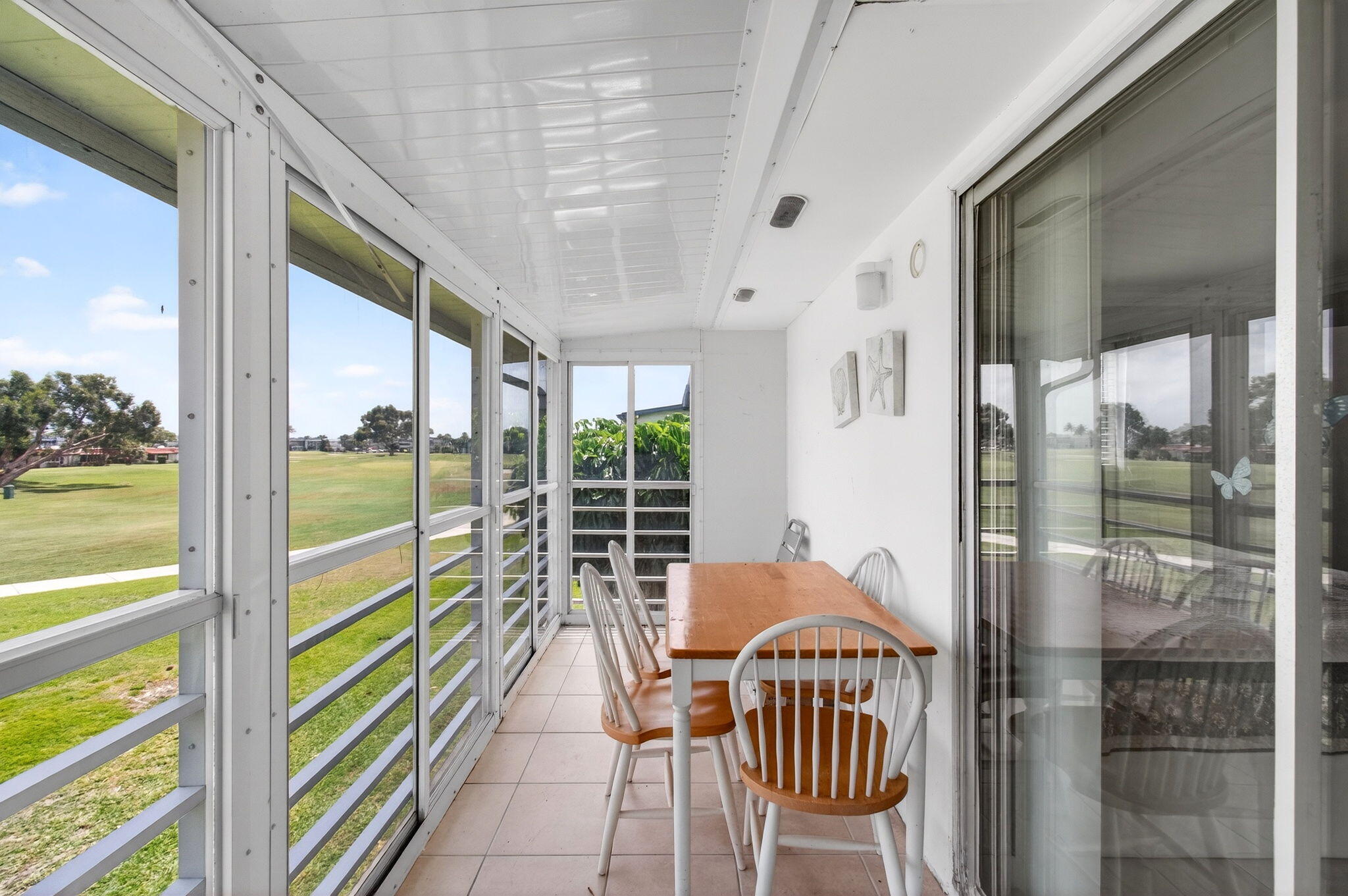 KINGS POINT - Residential