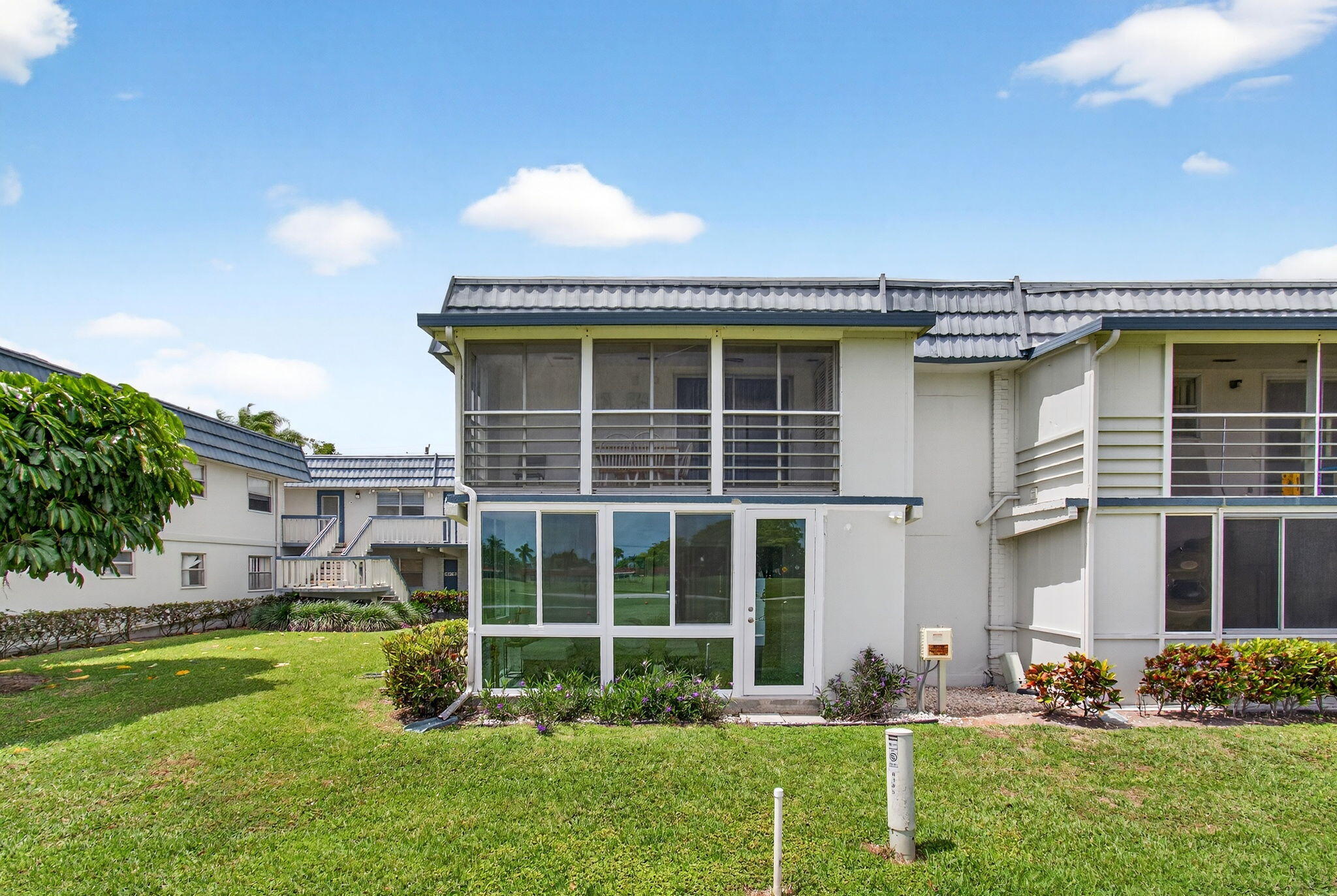 KINGS POINT - Residential