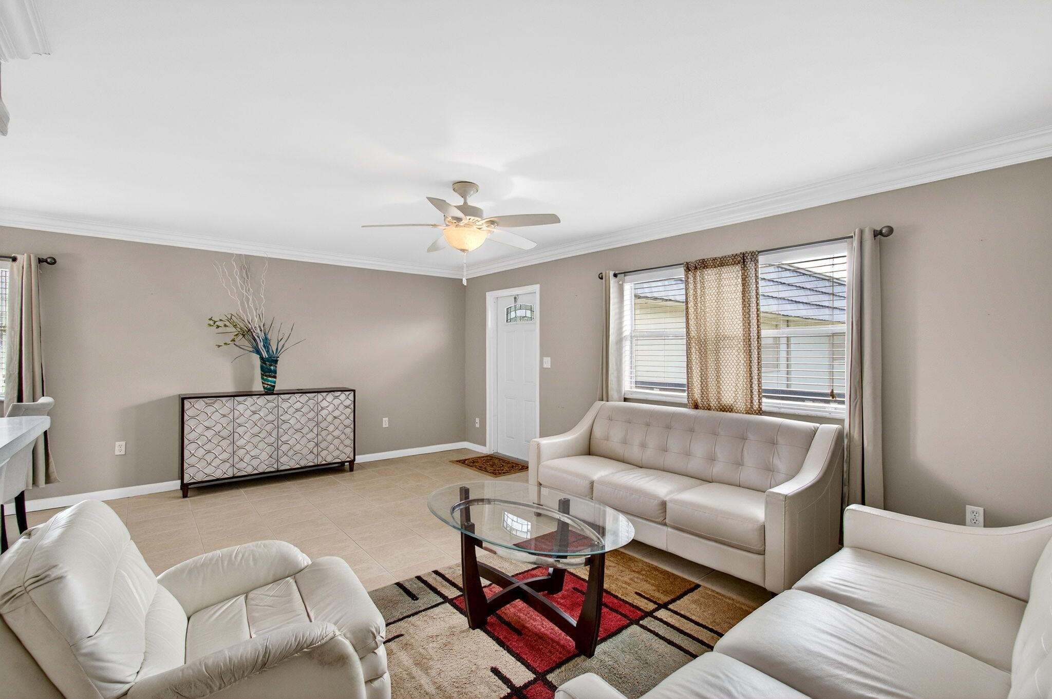 KINGS POINT - Residential