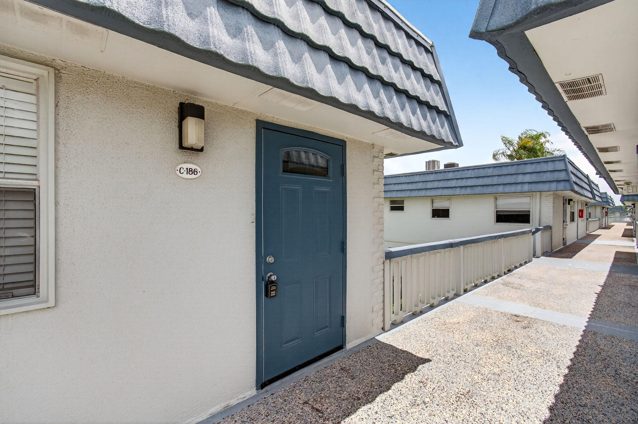 KINGS POINT - Residential