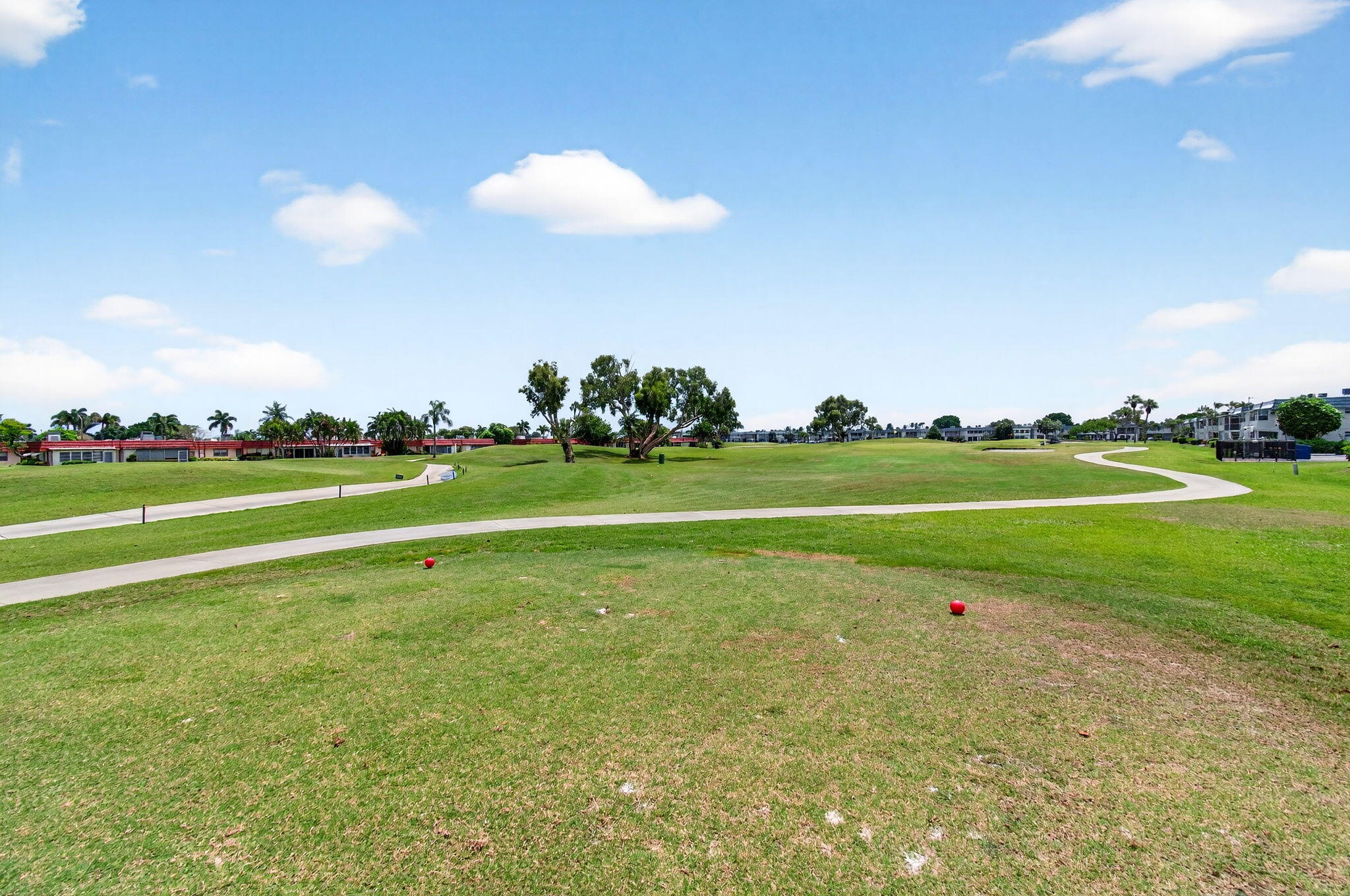 KINGS POINT - Residential