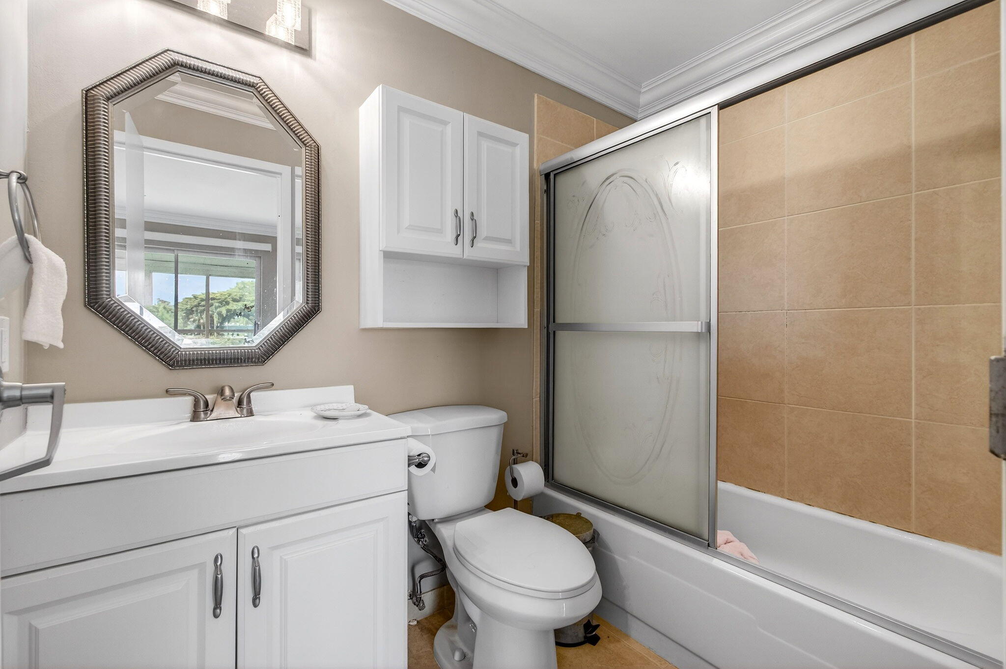 KINGS POINT - Residential