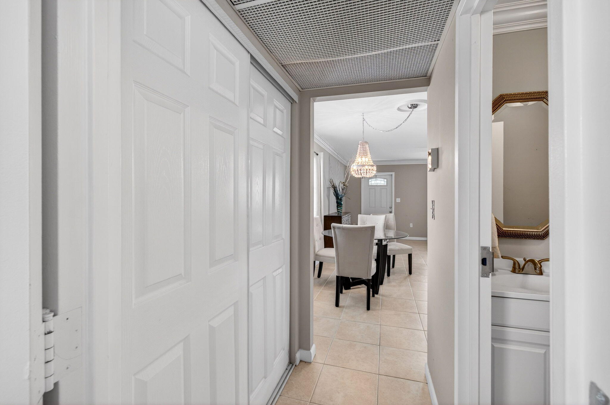 KINGS POINT - Residential