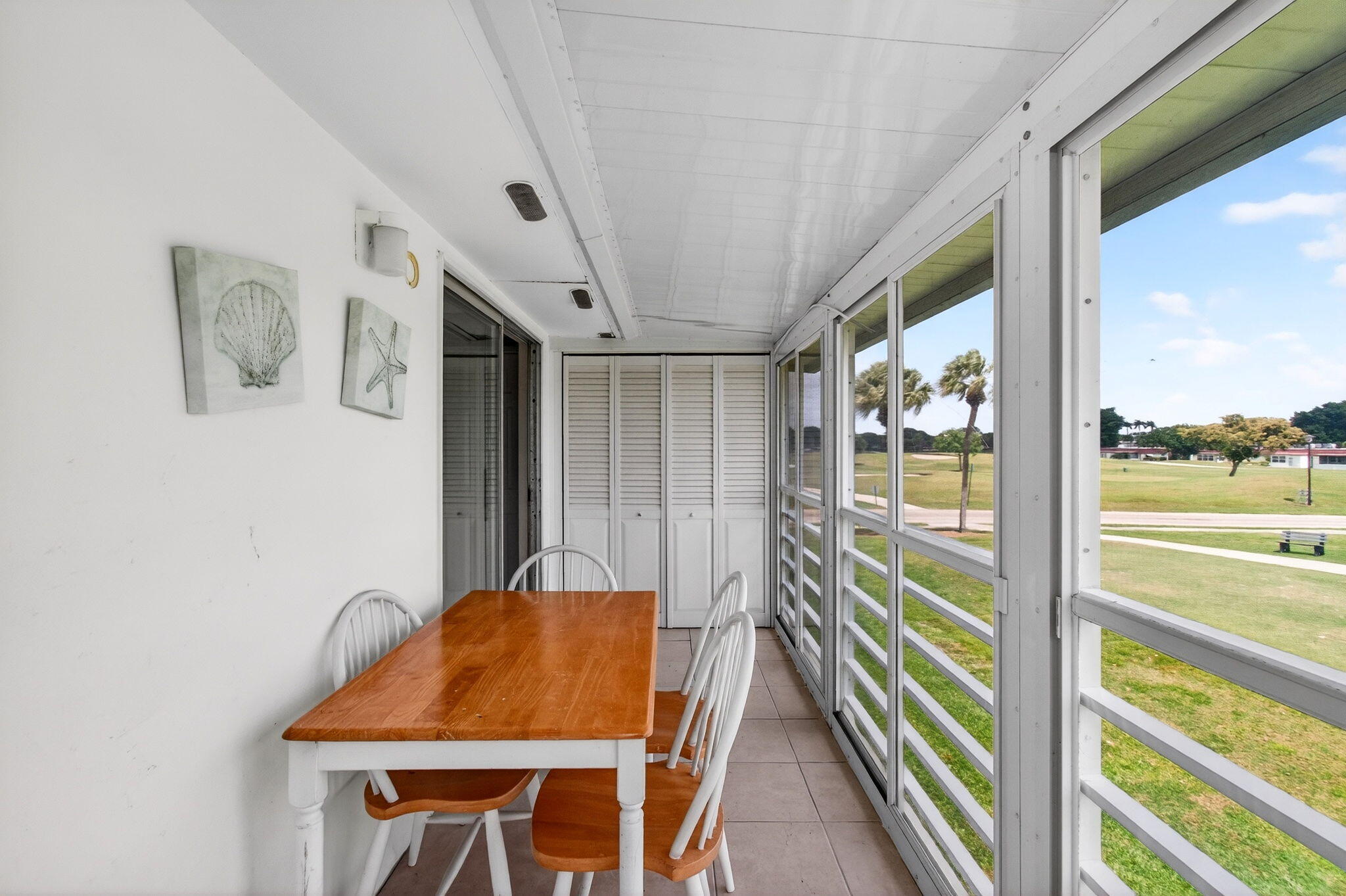 KINGS POINT - Residential