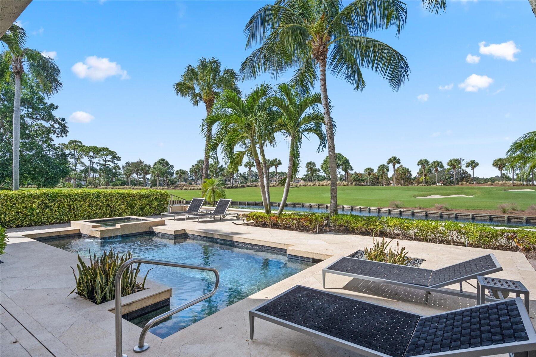 LOXAHATCHEE CLUB AT MAPLE - Residential