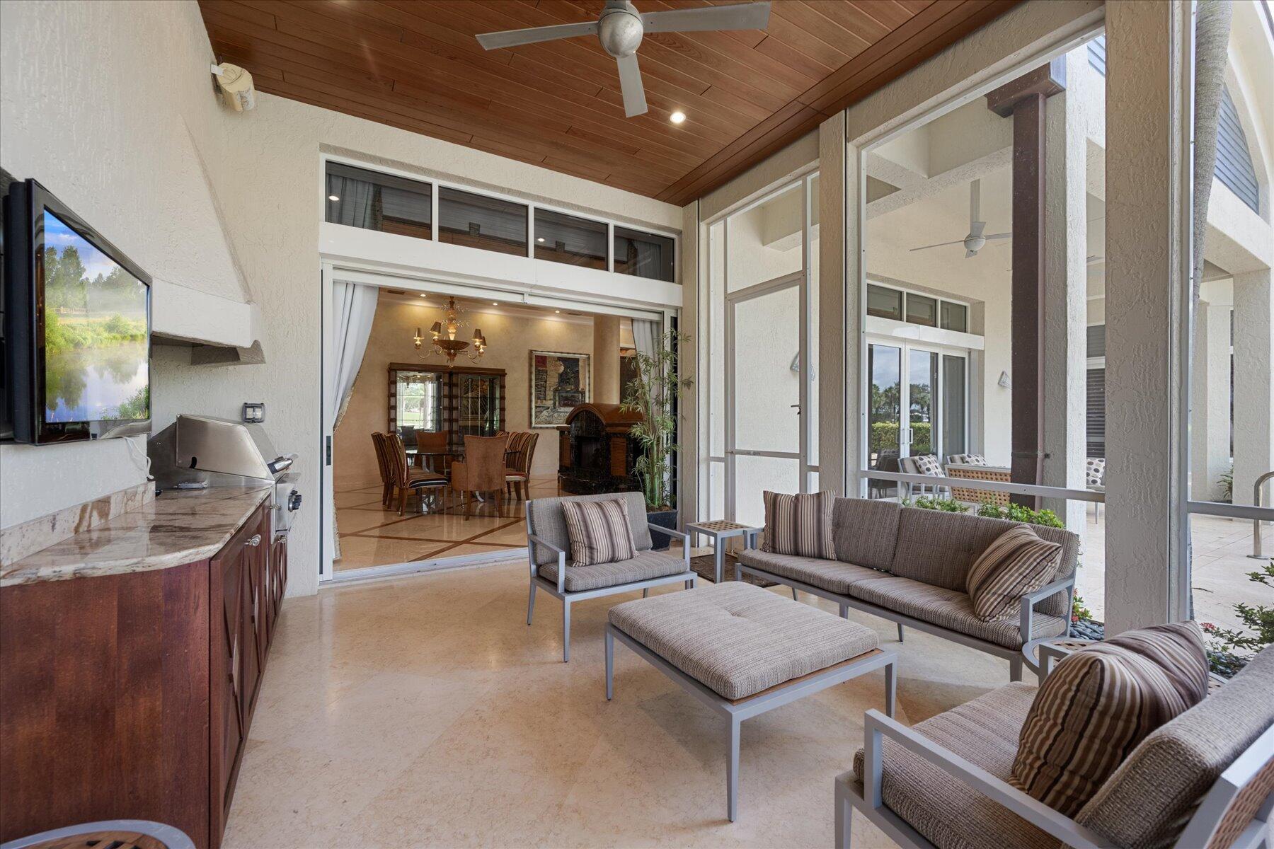 LOXAHATCHEE CLUB AT MAPLE - Residential