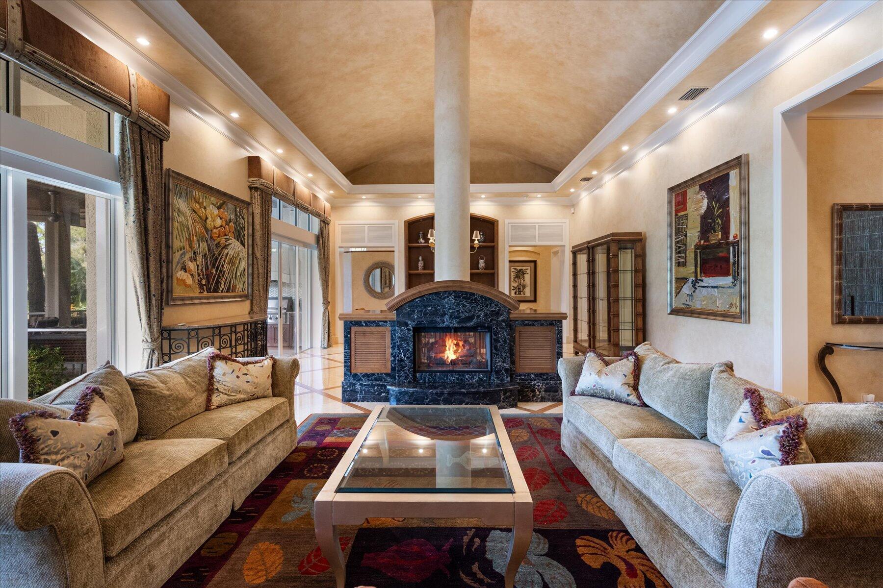 LOXAHATCHEE CLUB AT MAPLE - Residential