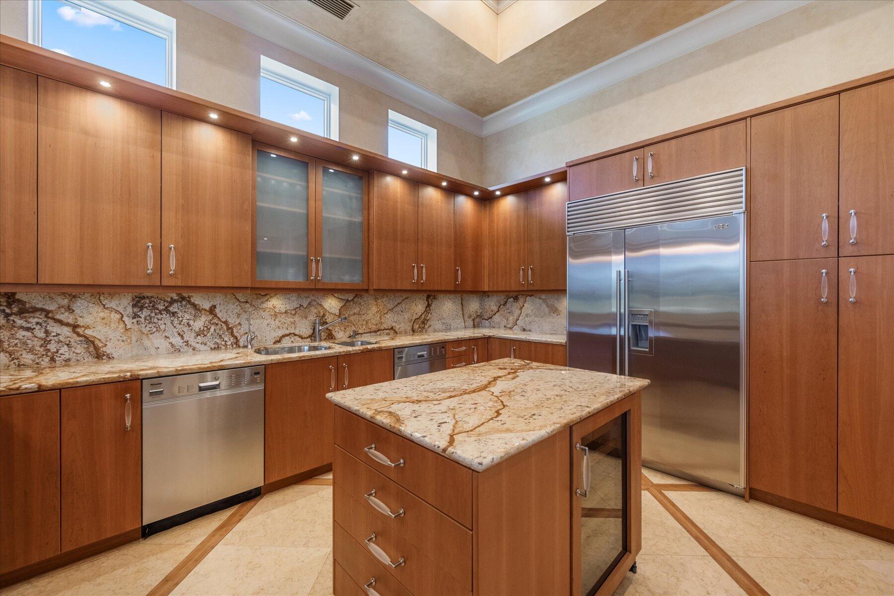 LOXAHATCHEE CLUB AT MAPLE - Residential