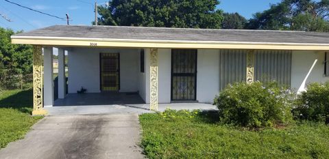 A home in Fort Pierce