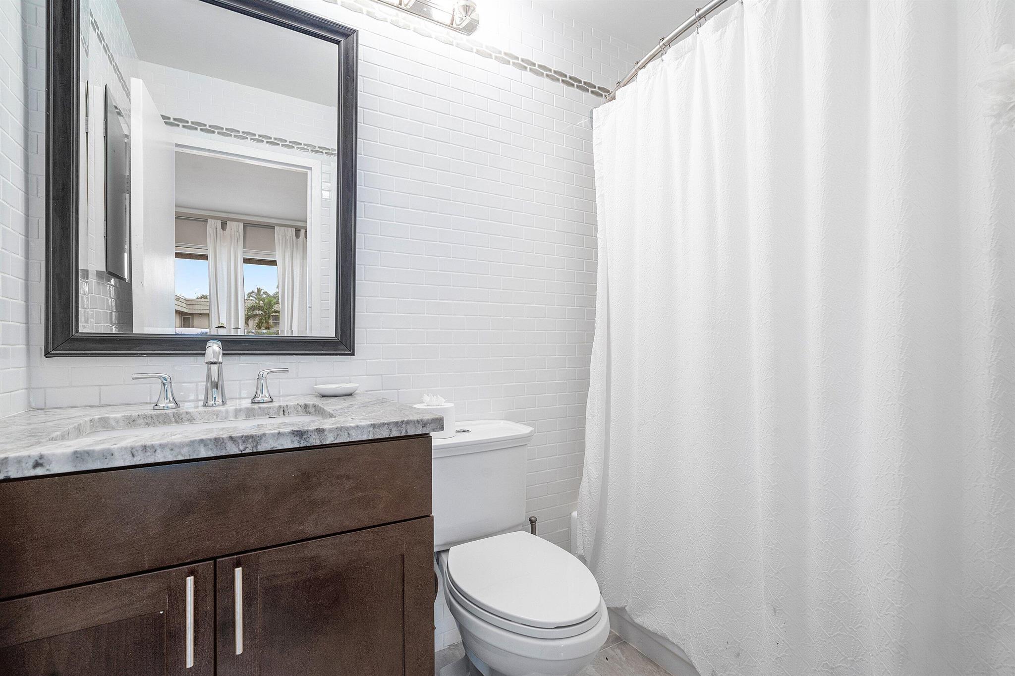 KINGS POINT BRITTANY COND - Residential Lease