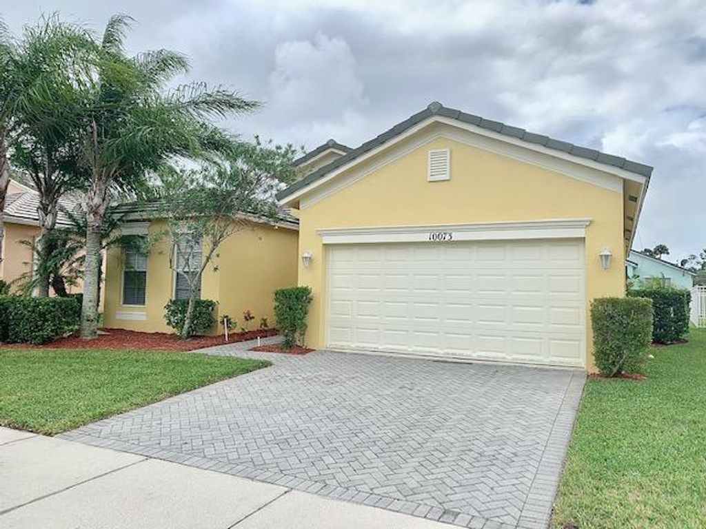 Photo of 10073 SW Glenbrook Drive, Port Saint Lucie, FL 34987 (MLS # R10768685)