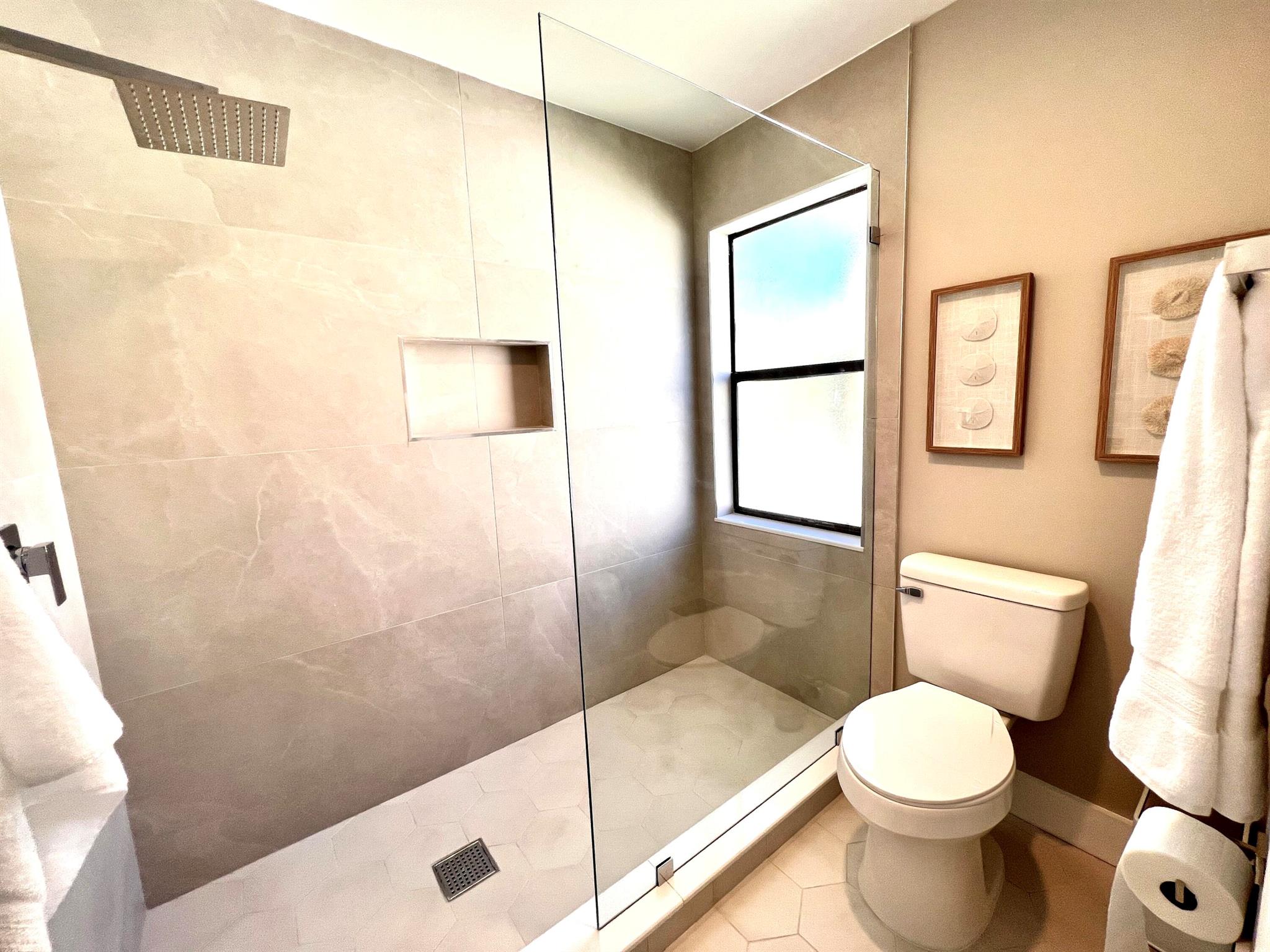 SHEFFIELD WOODS AT WELLINGTON CONDO - Residential