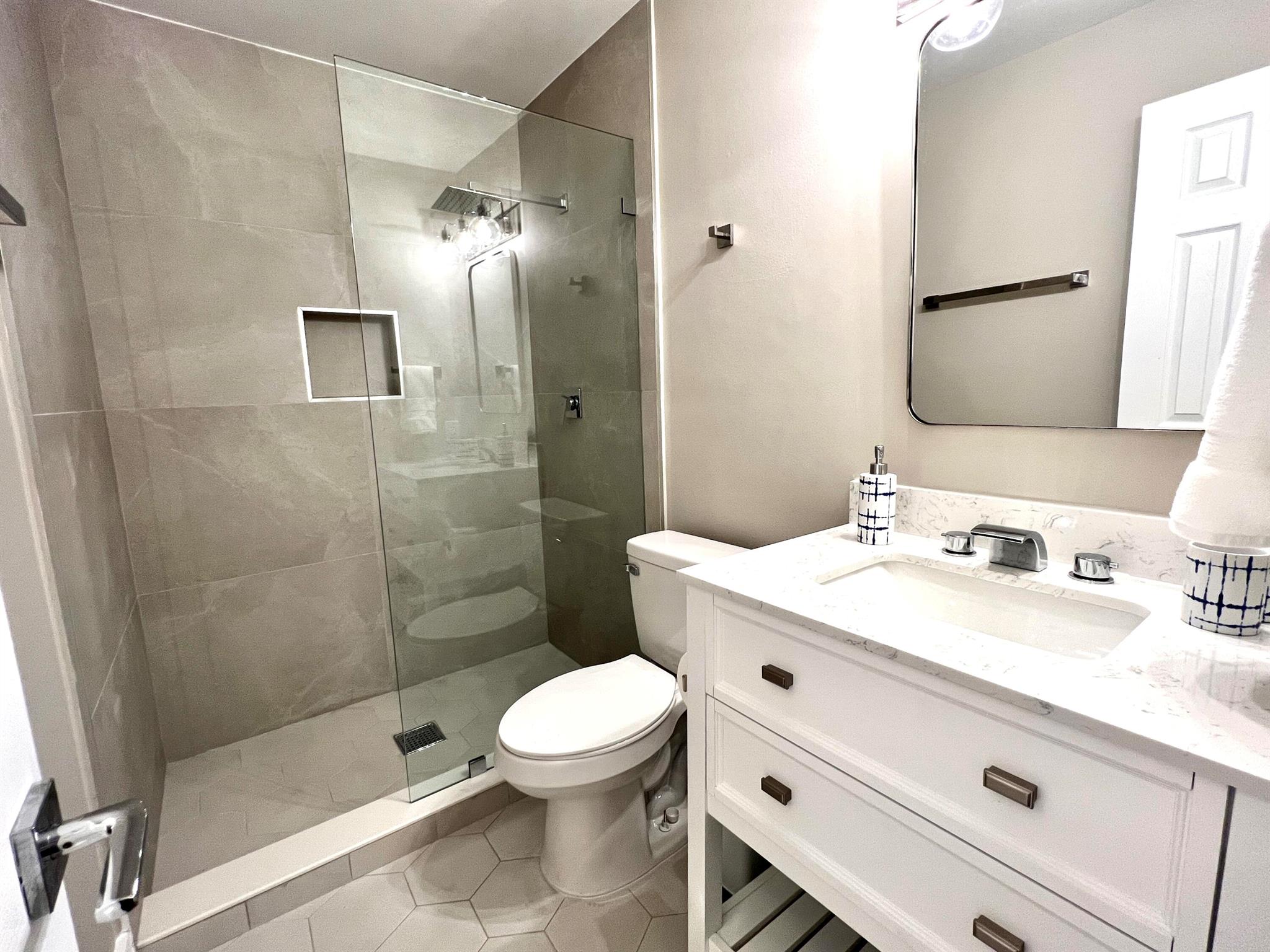 SHEFFIELD WOODS AT WELLINGTON CONDO - Residential