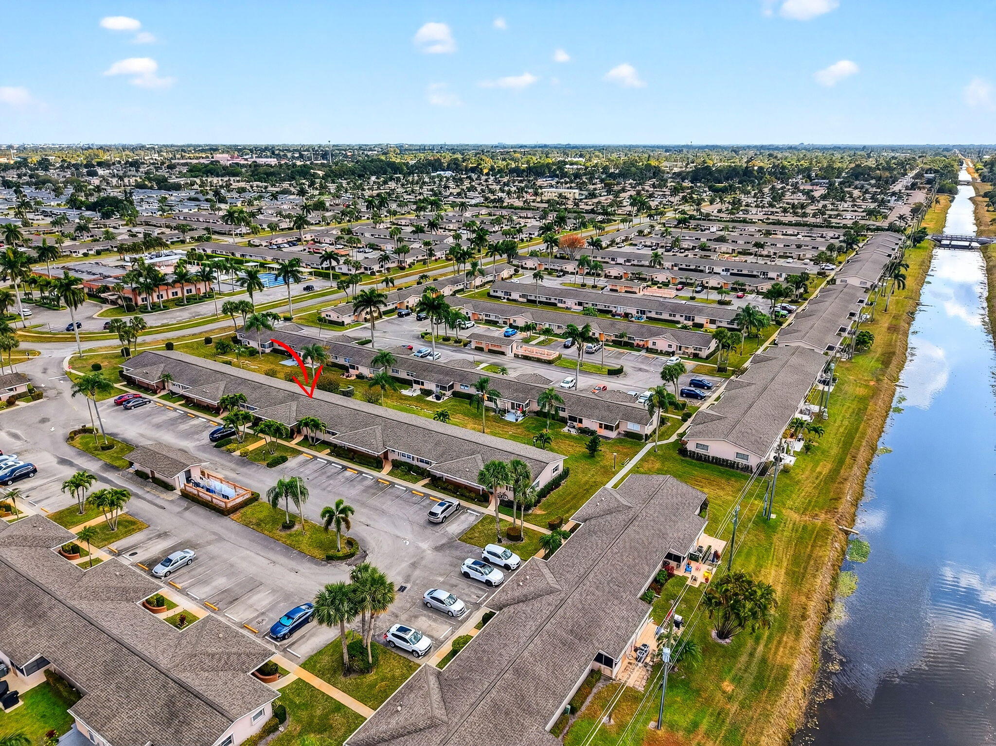 CRESTHAVEN VILLAS CONDO 26 - Residential