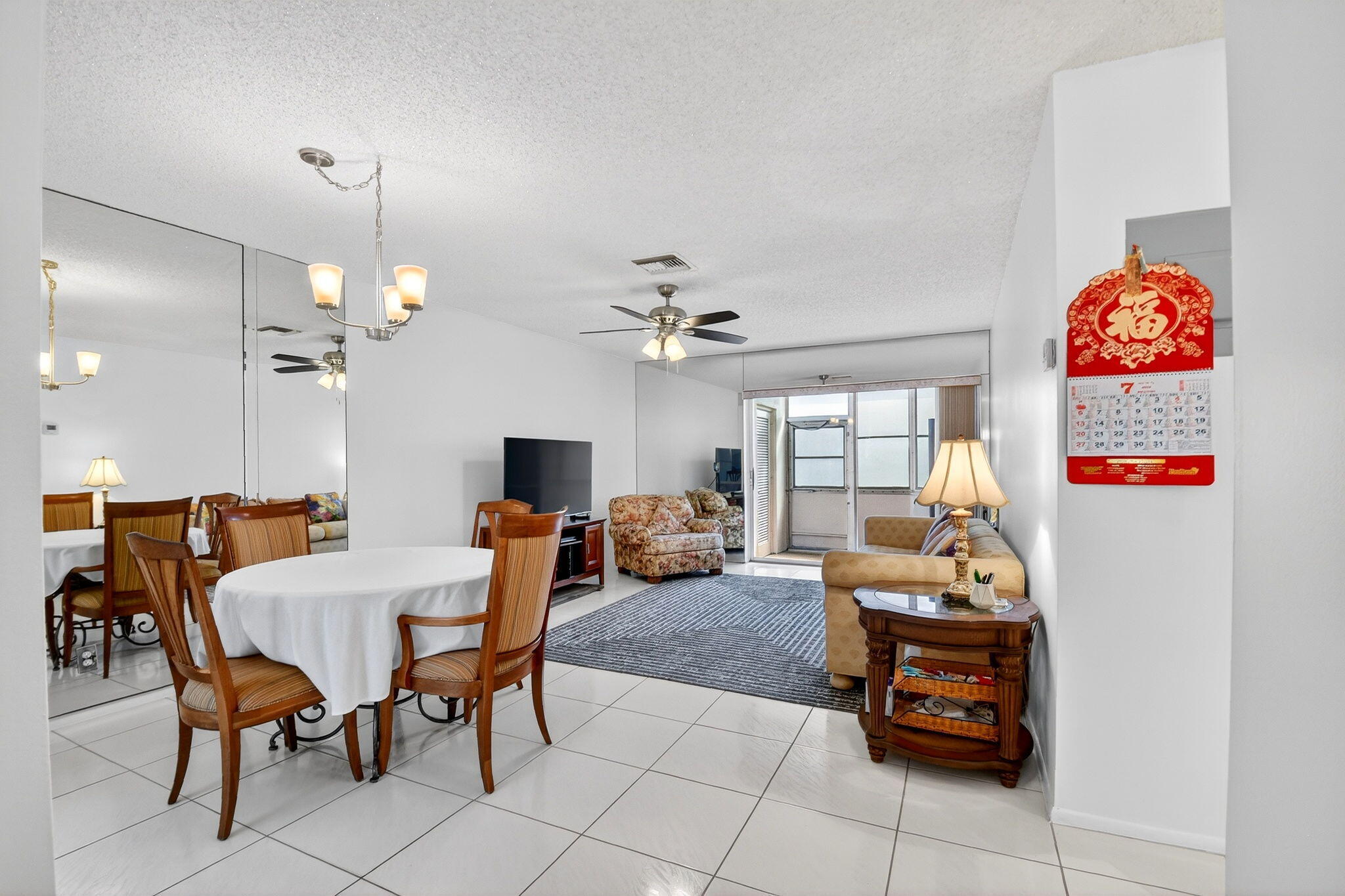 CRESTHAVEN VILLAS CONDO 26 - Residential