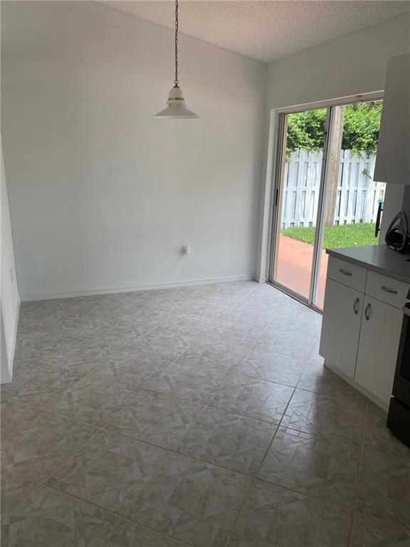 Sawgrass Plantation 152-4 - Residential