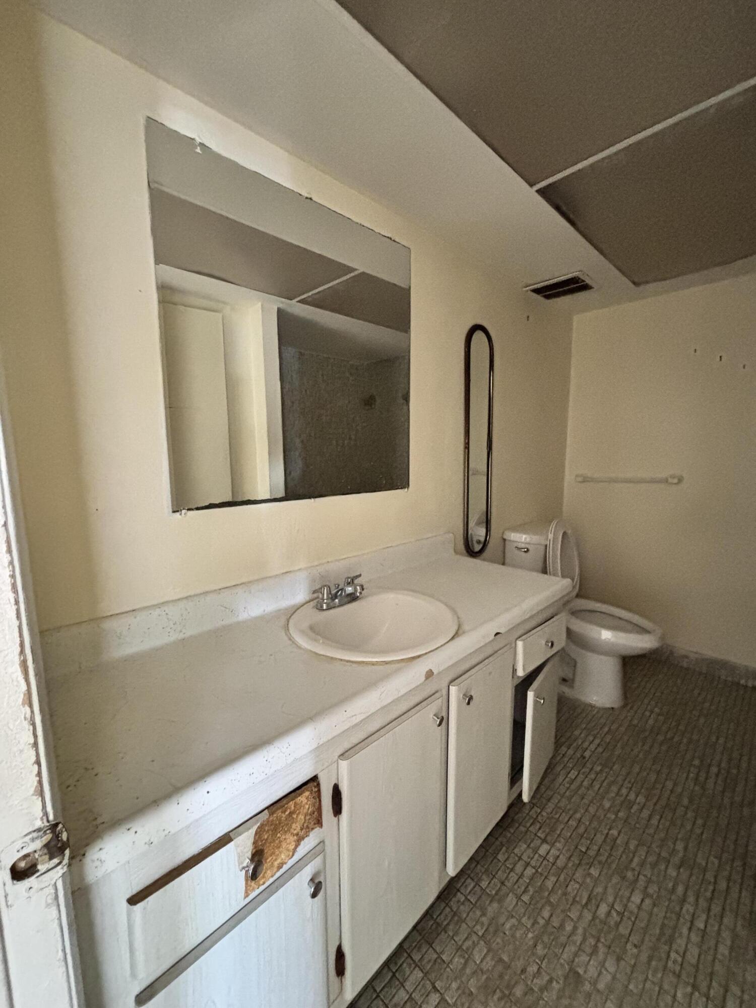 LYNN PARK REPLAT - Residential