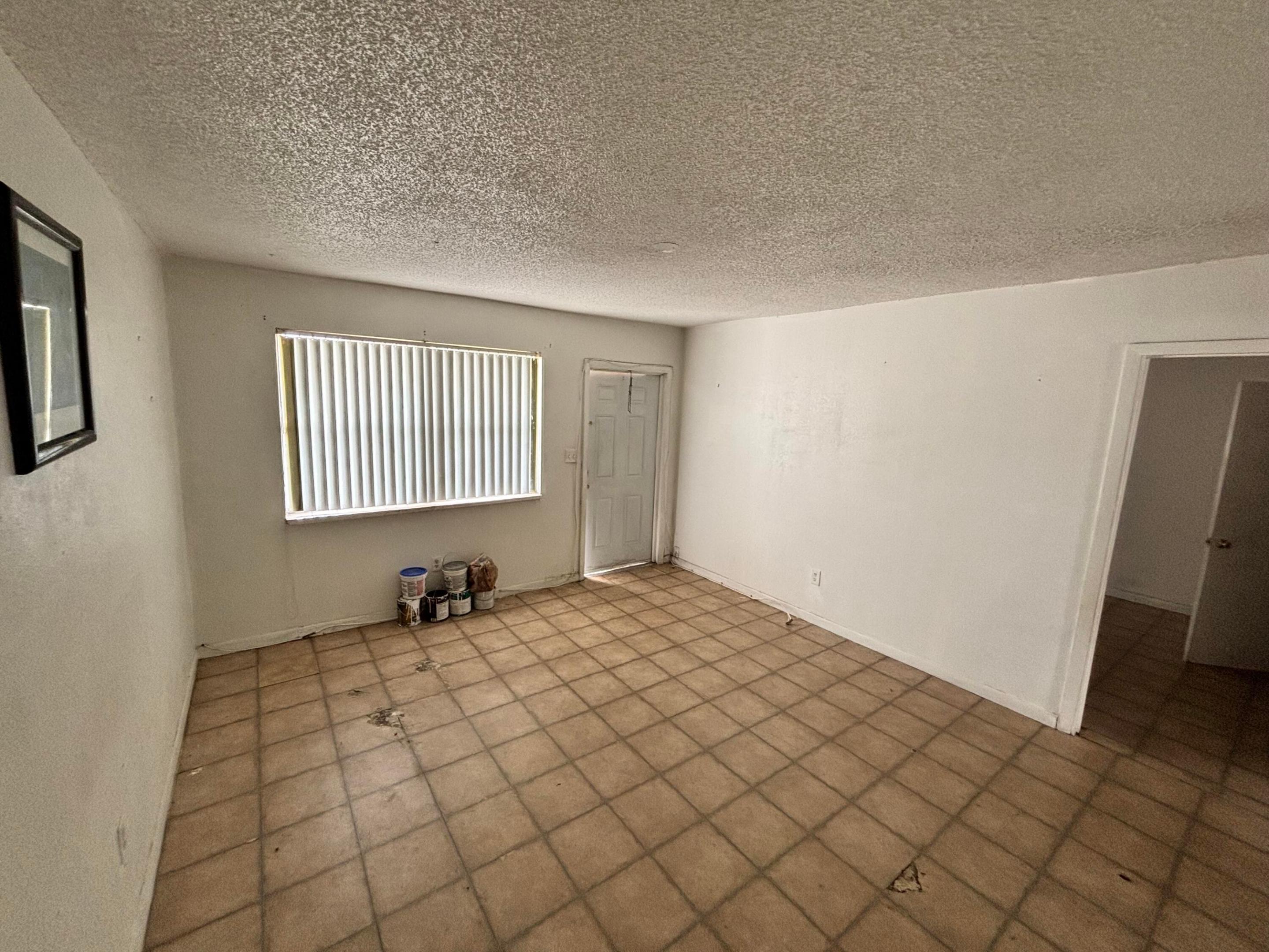 LYNN PARK REPLAT - Residential