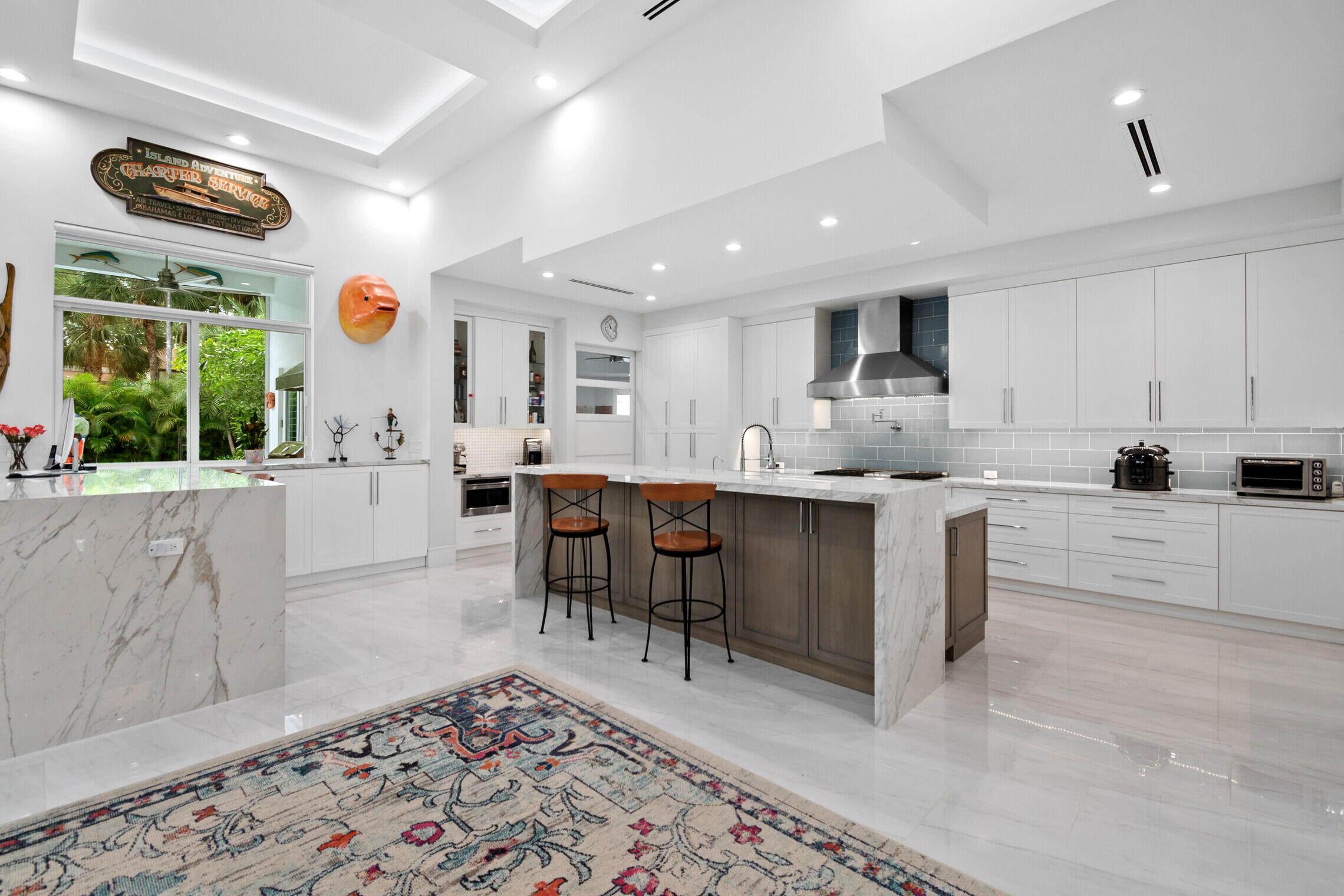 Palm Beach Country Estate - Residential