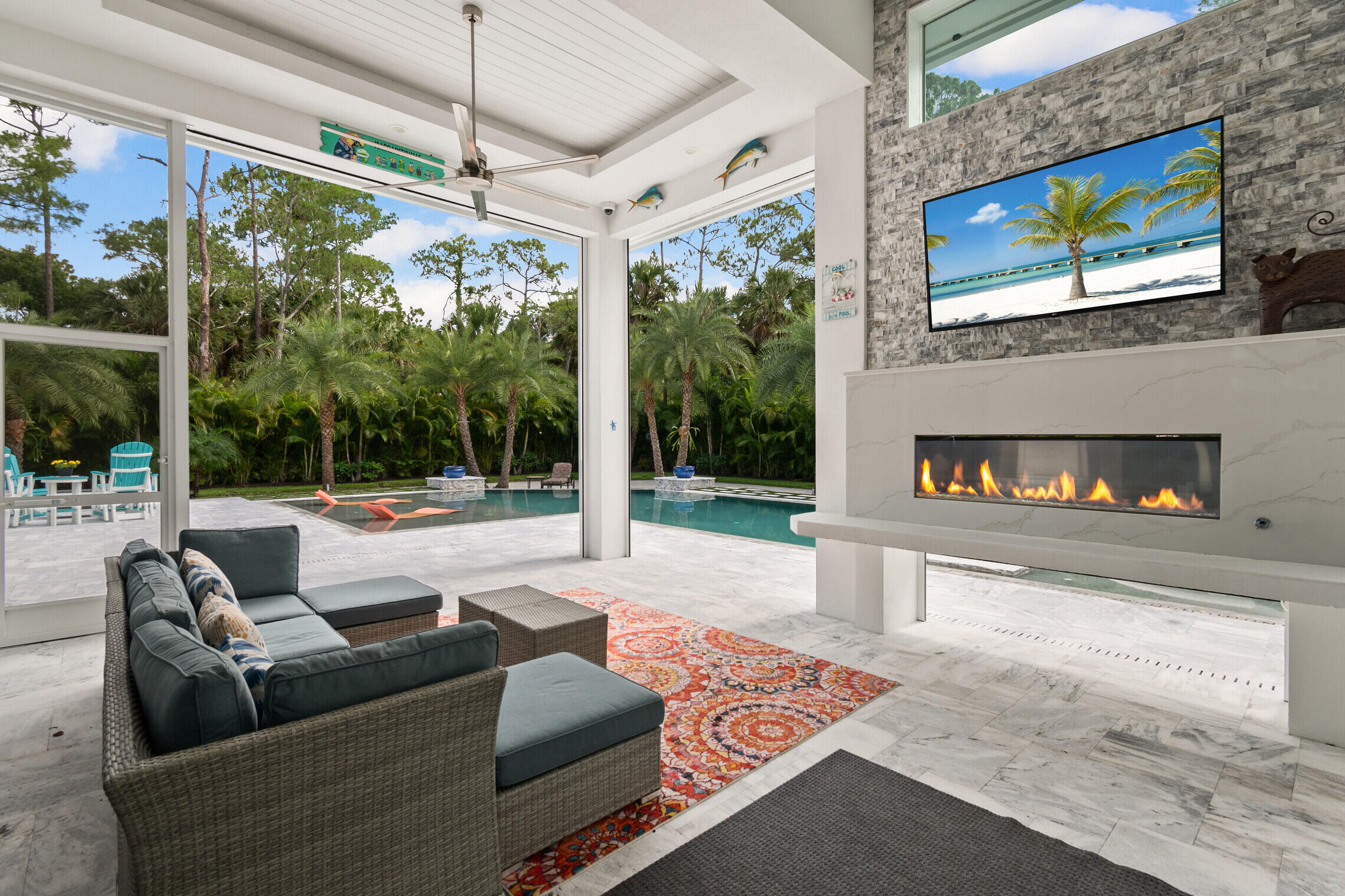 Palm Beach Country Estate - Residential