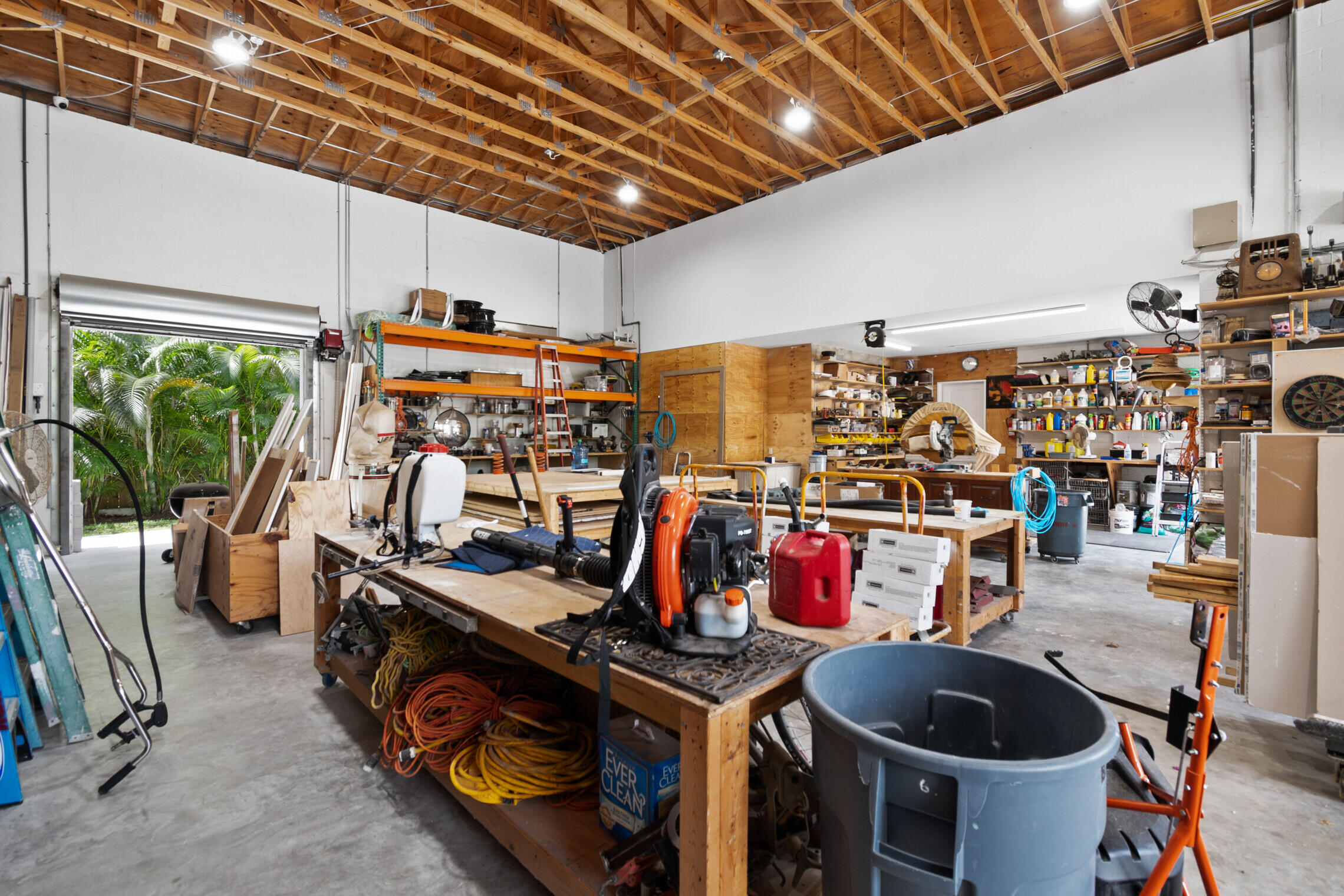 Palm Beach Country Estate - Residential