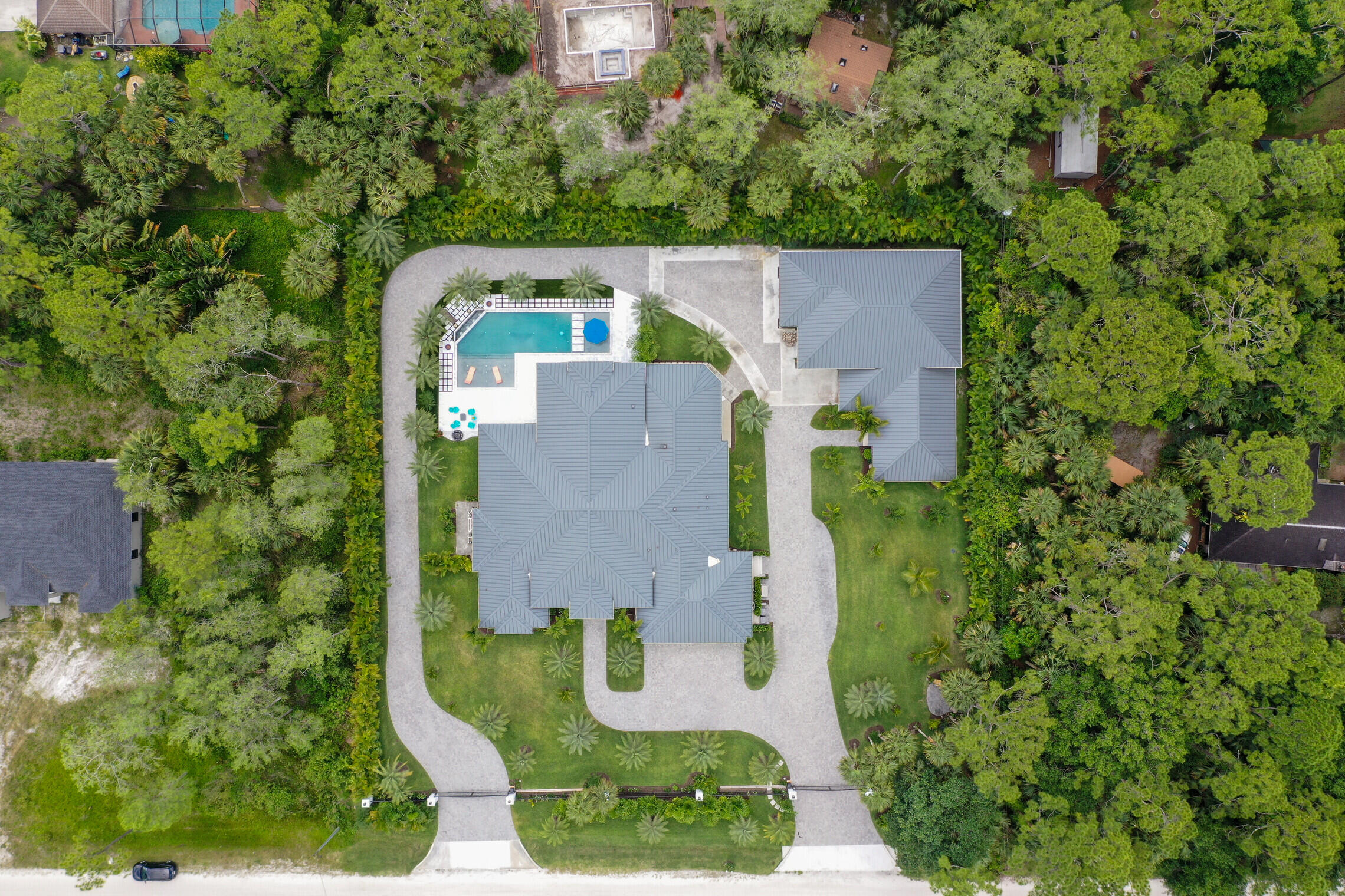 Palm Beach Country Estate - Residential