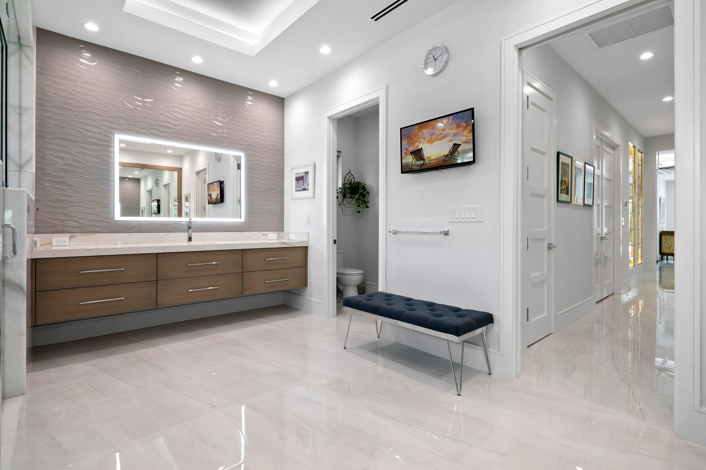 Palm Beach Country Estate - Residential