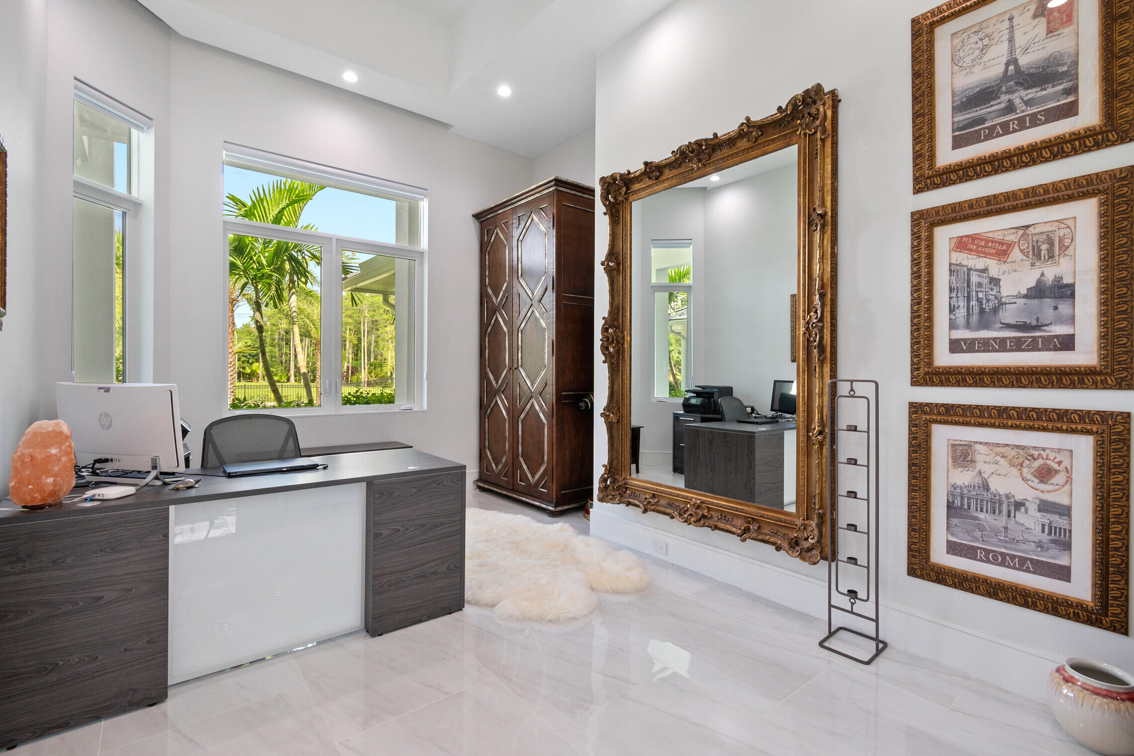 Palm Beach Country Estate - Residential