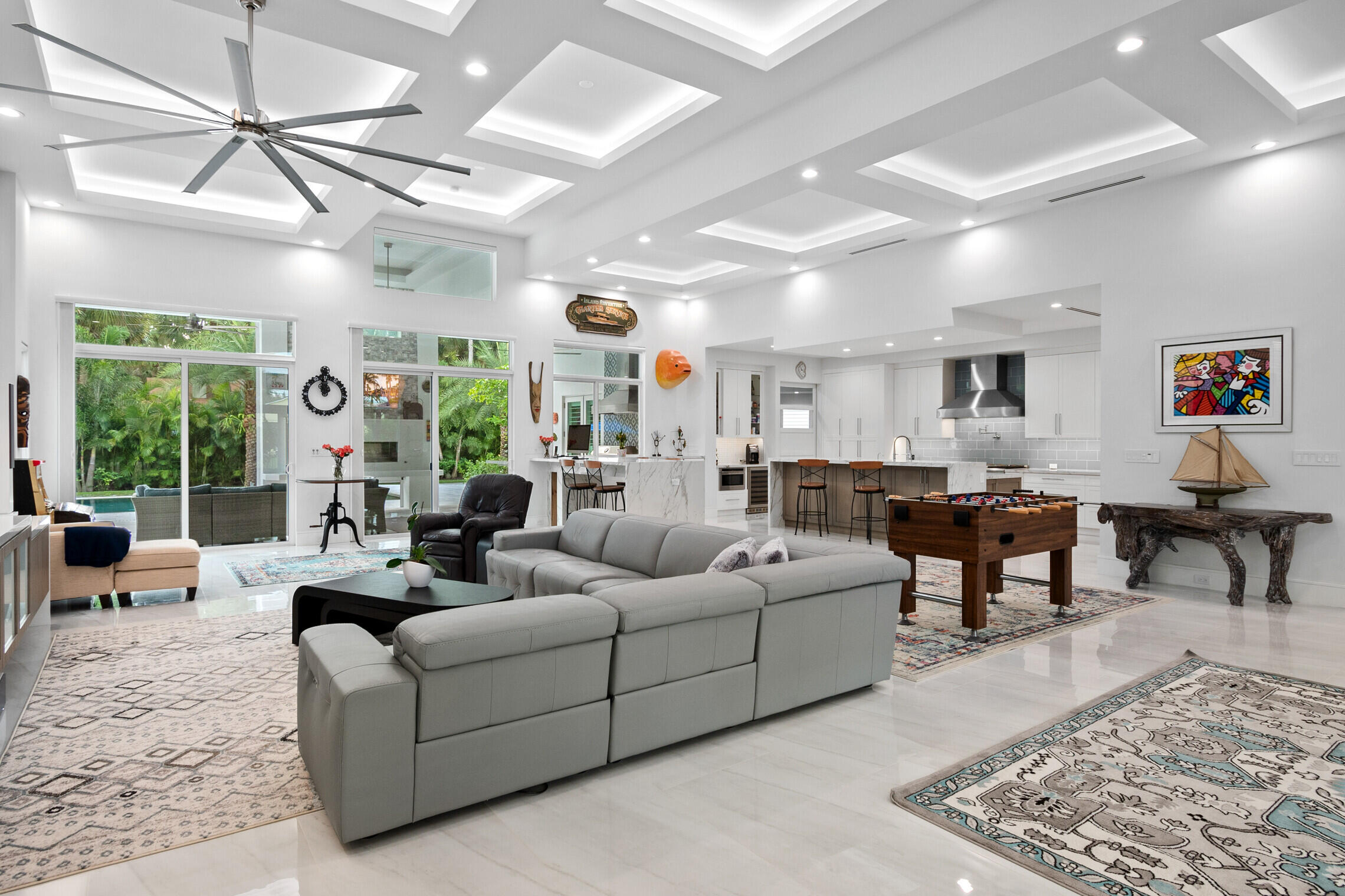 Palm Beach Country Estate - Residential