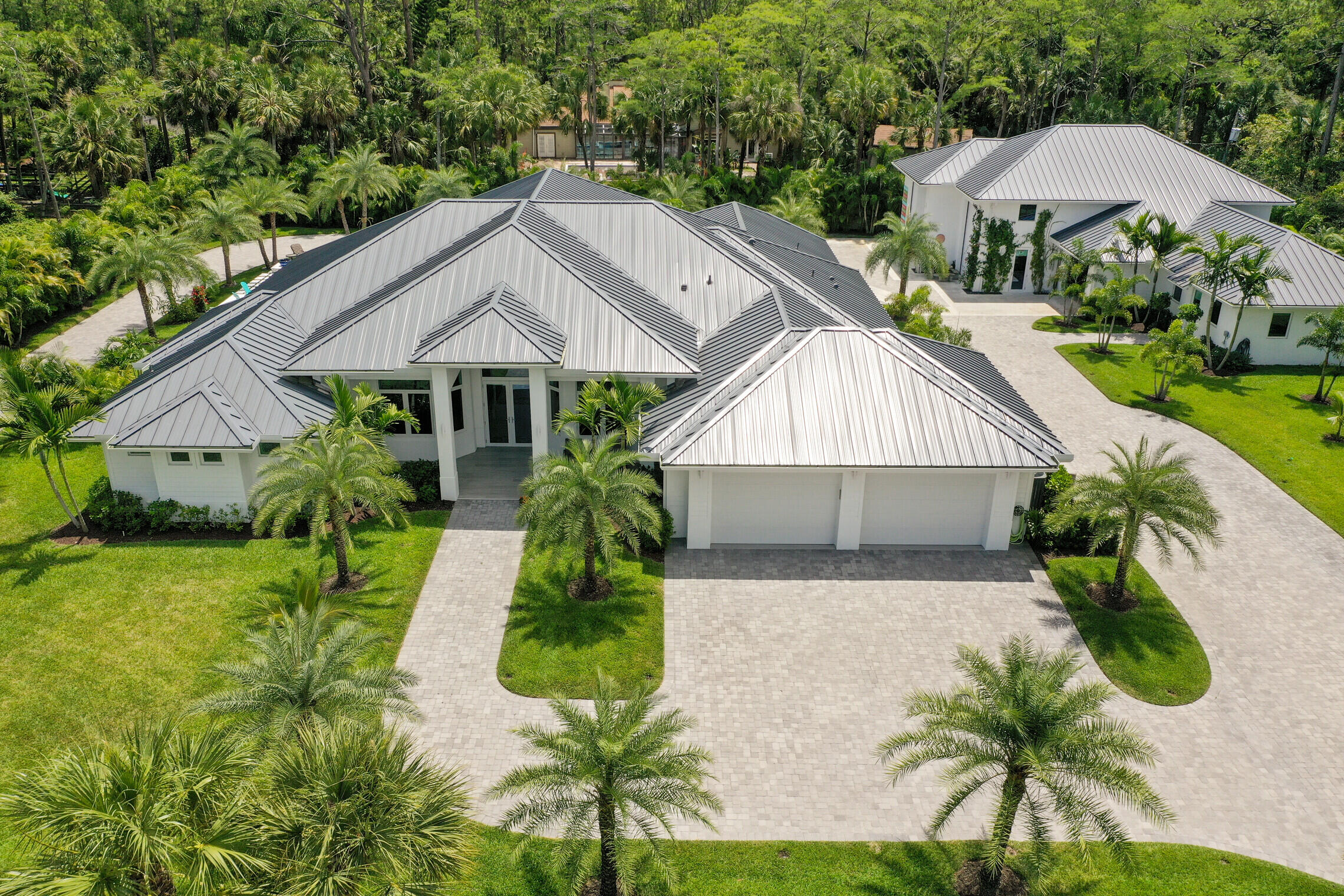 Palm Beach Country Estate - Residential