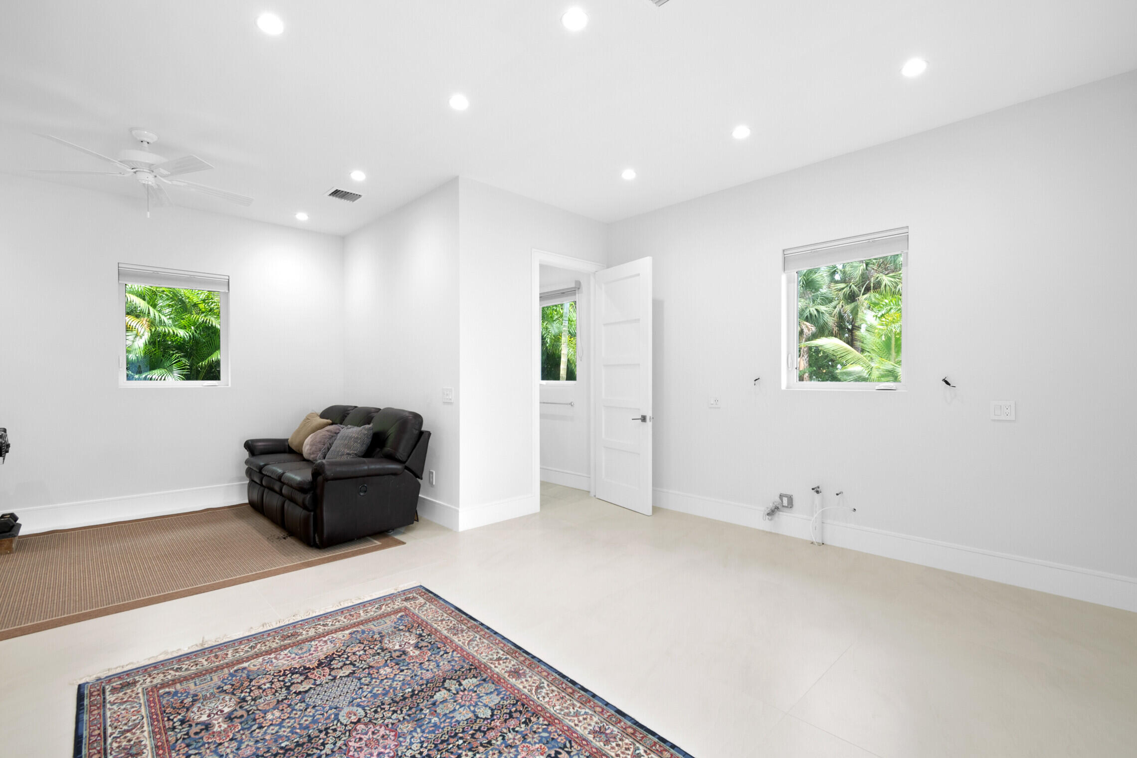 Palm Beach Country Estate - Residential