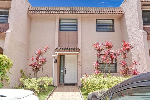 45 Seville Cir 4-47 Fort Lauderdale FL 33324
