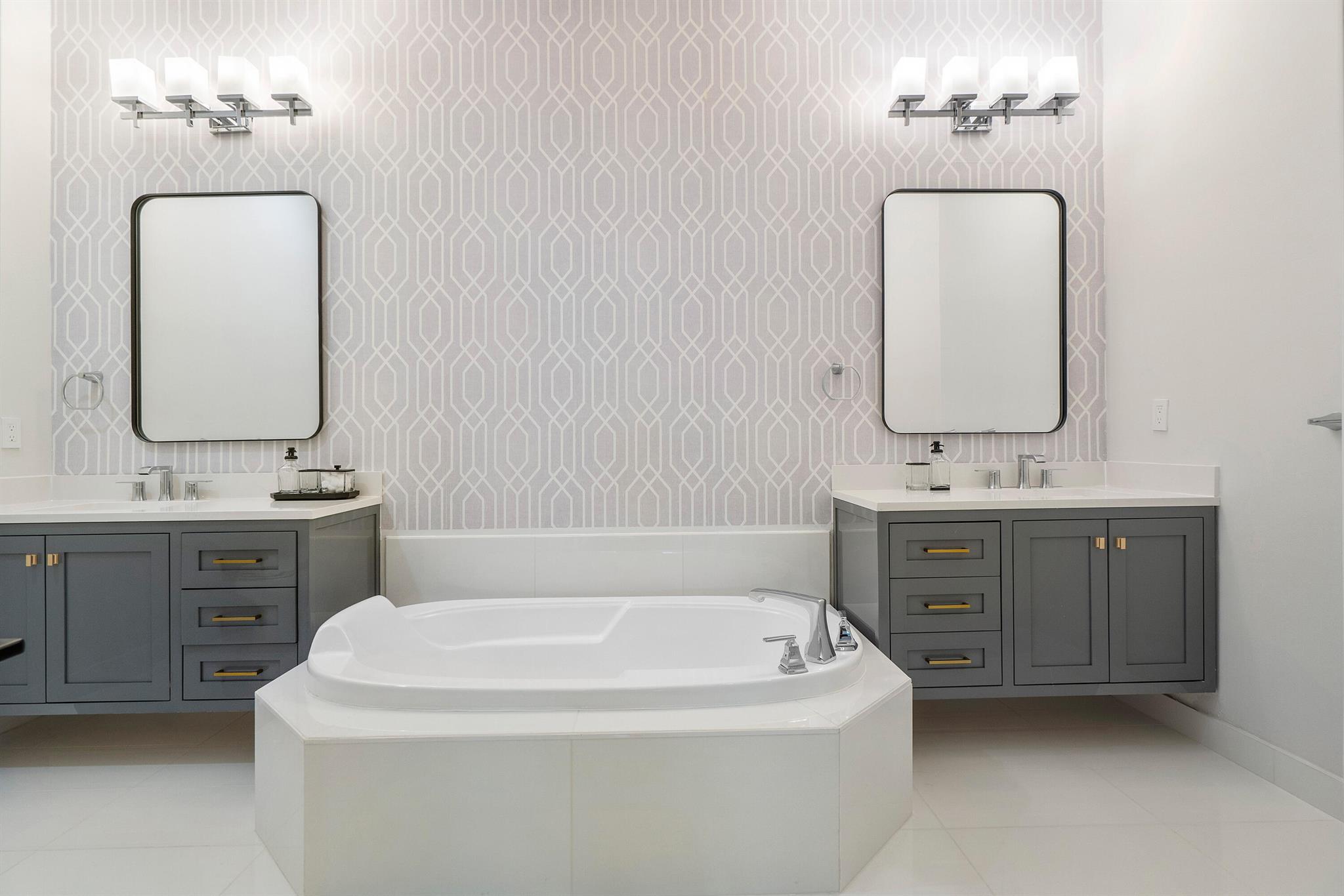 ONE CITY PLAZA CONDO - Residential