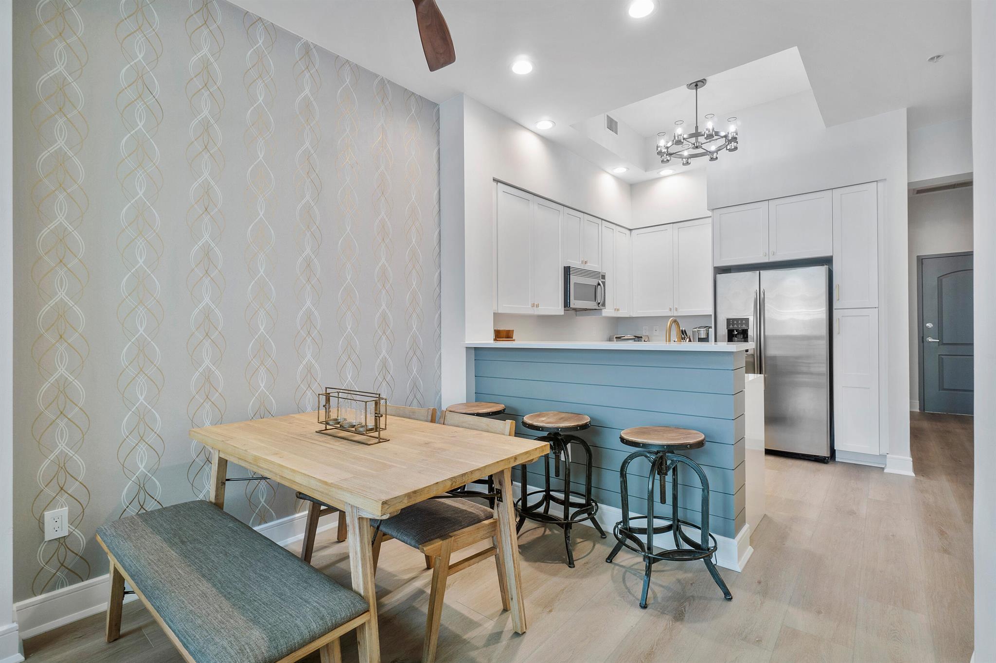 ONE CITY PLAZA CONDO - Residential