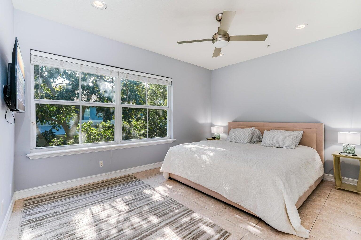 ATLANTIC GROVE - Residential Lease