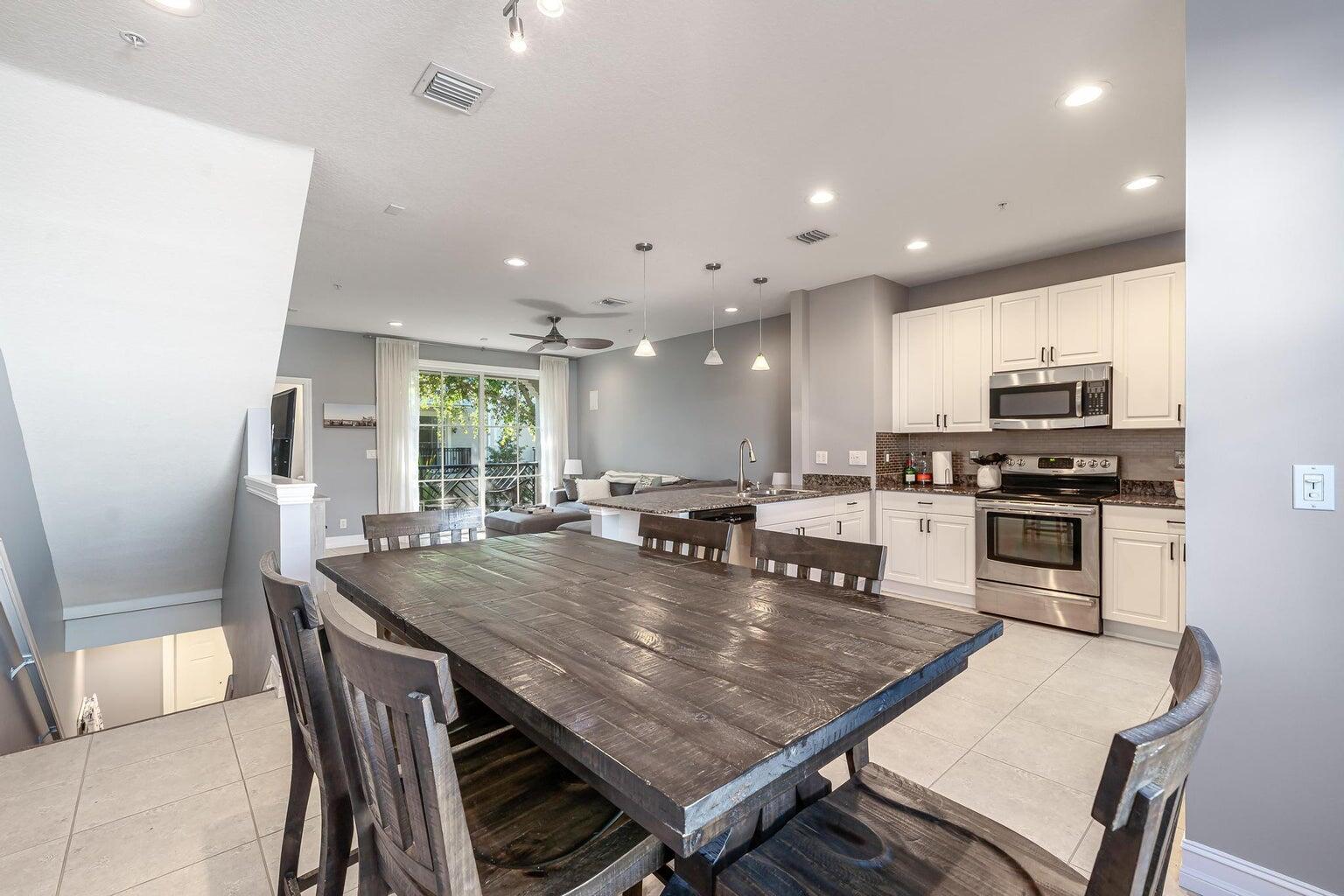 ATLANTIC GROVE - Residential Lease