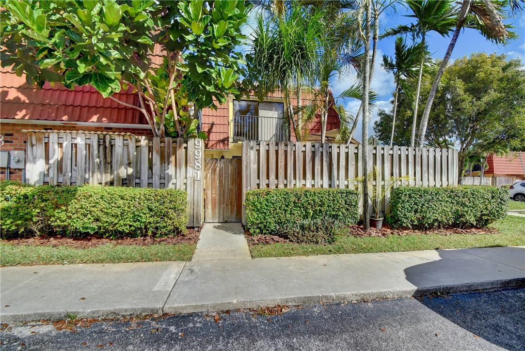 Waterford Coutyards - Residential