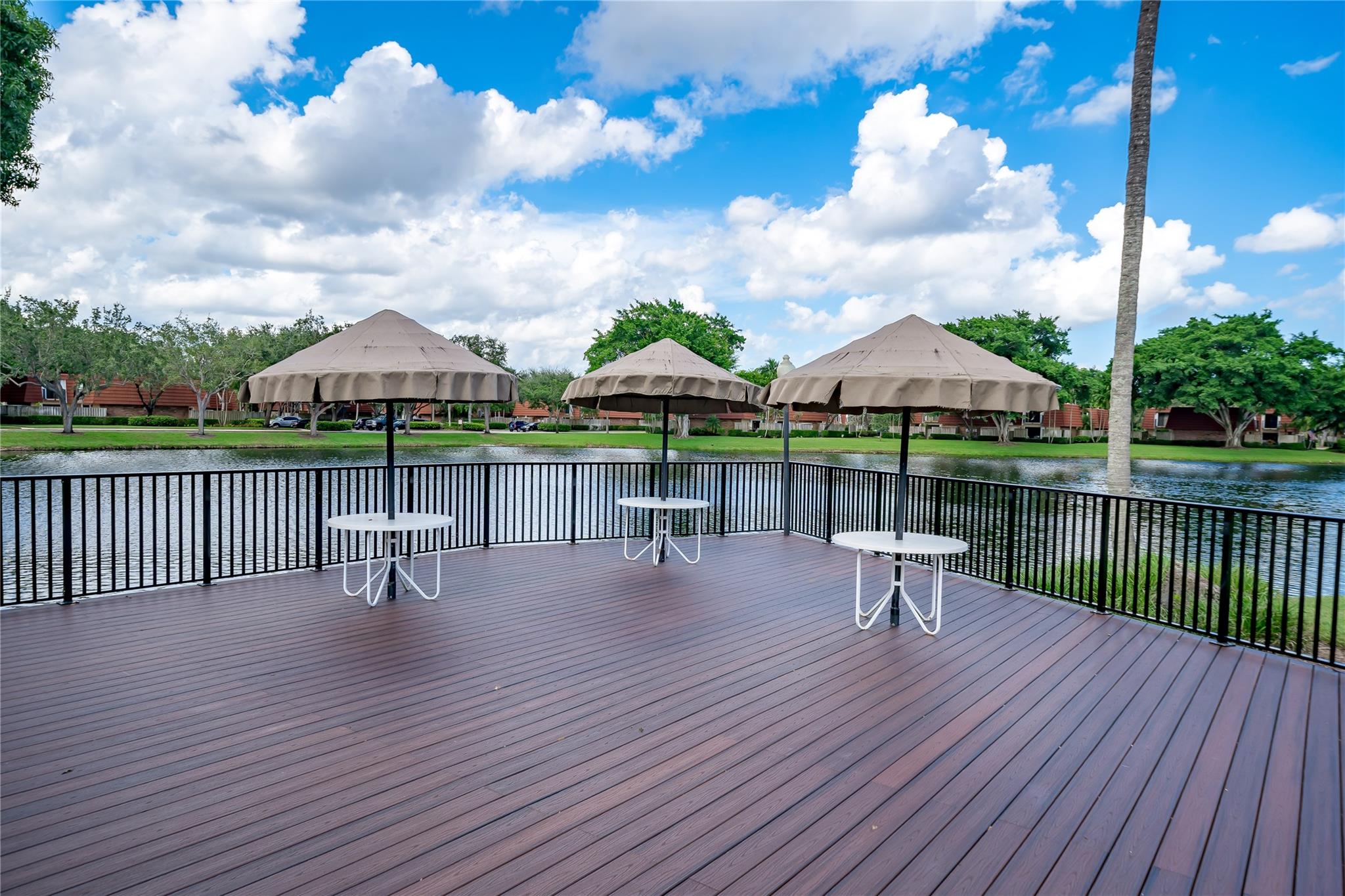 Waterford Coutyards - Residential