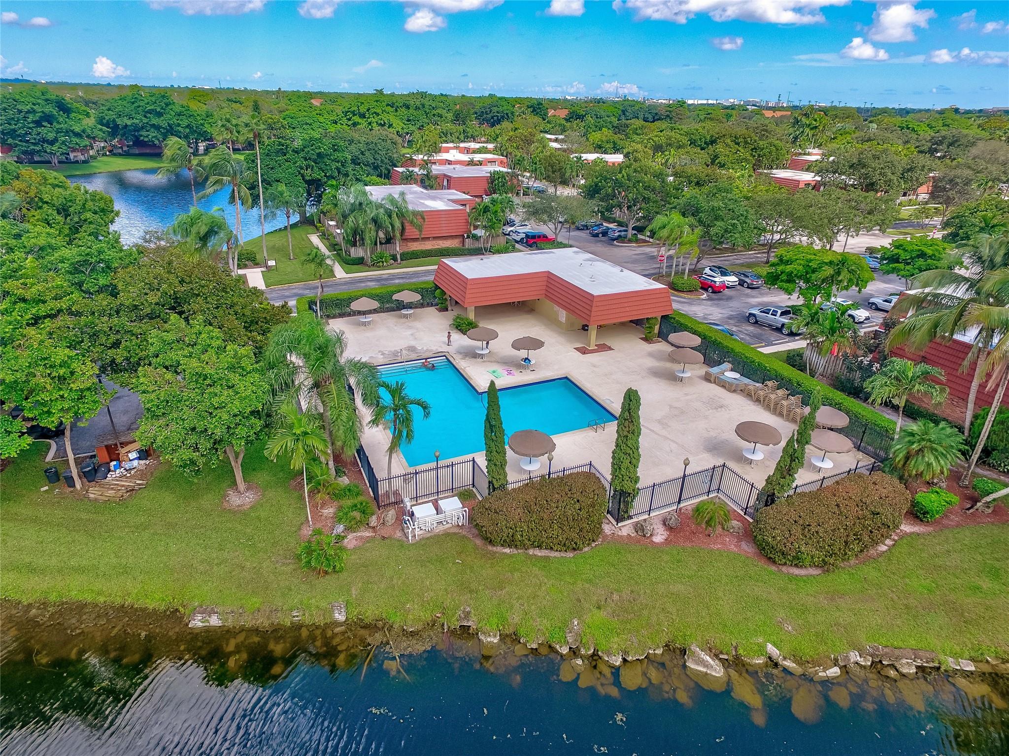 Waterford Coutyards - Residential