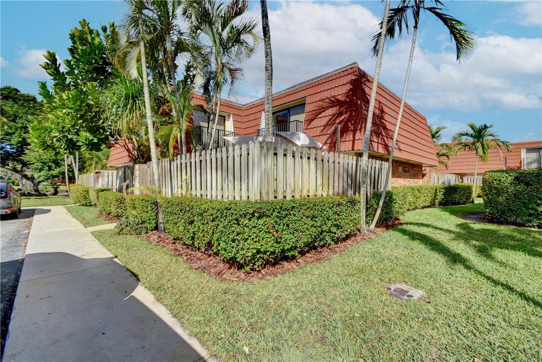 Waterford Coutyards - Residential